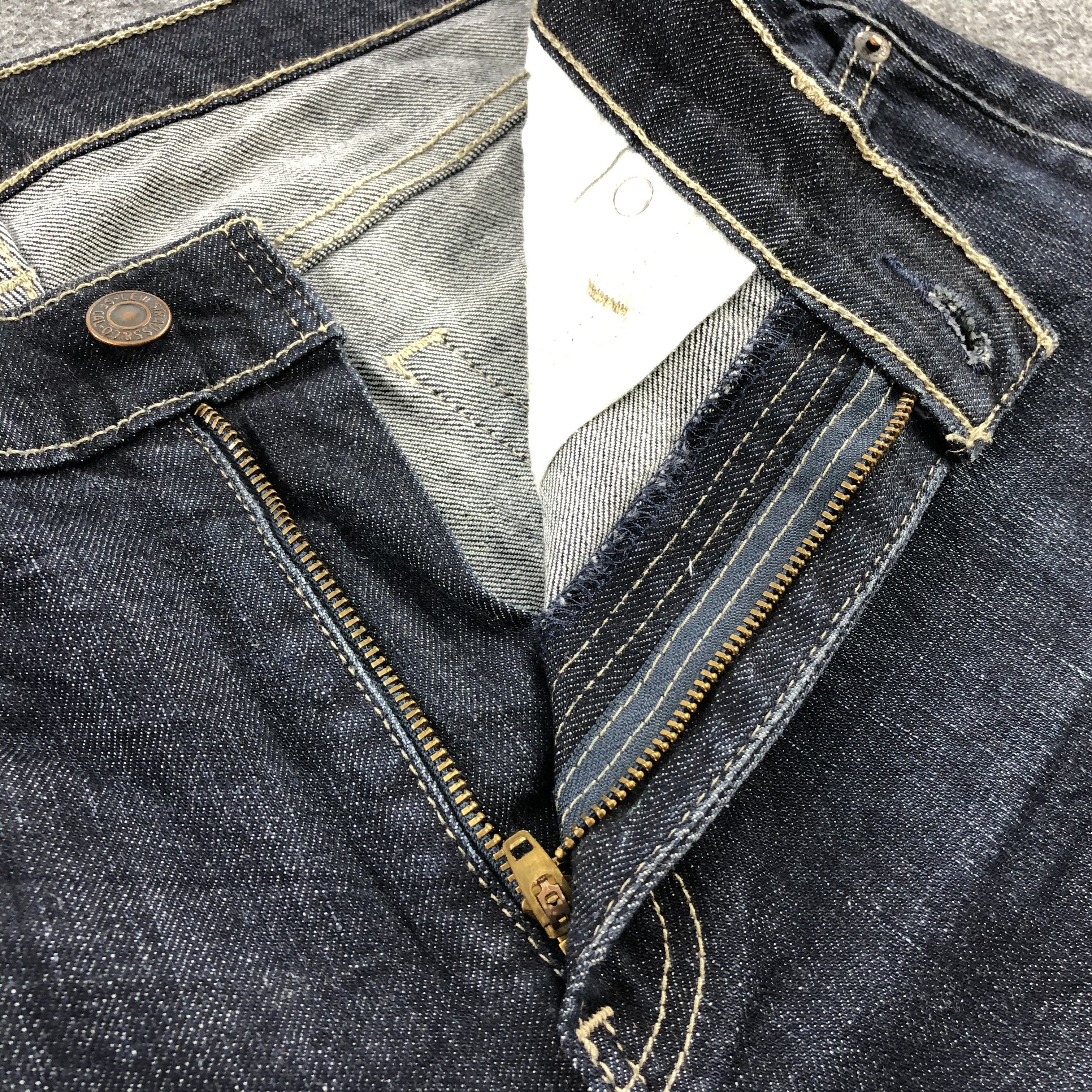 Levi's Vintage Levis 511 Tapered Jeans-JM1824 Size US 34 / EU 50 - 7 Thumbnail