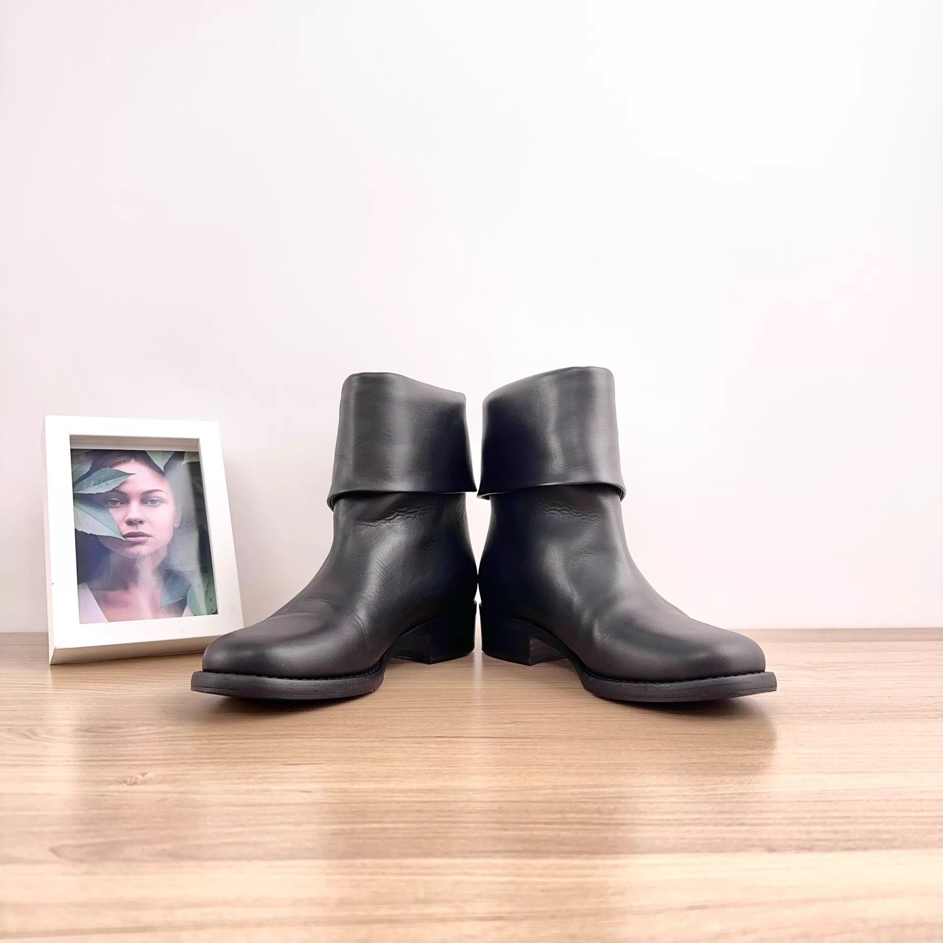 Chanel CHANEL Boots EU 36.5 Size US 6 / IT 36 - 3 Thumbnail