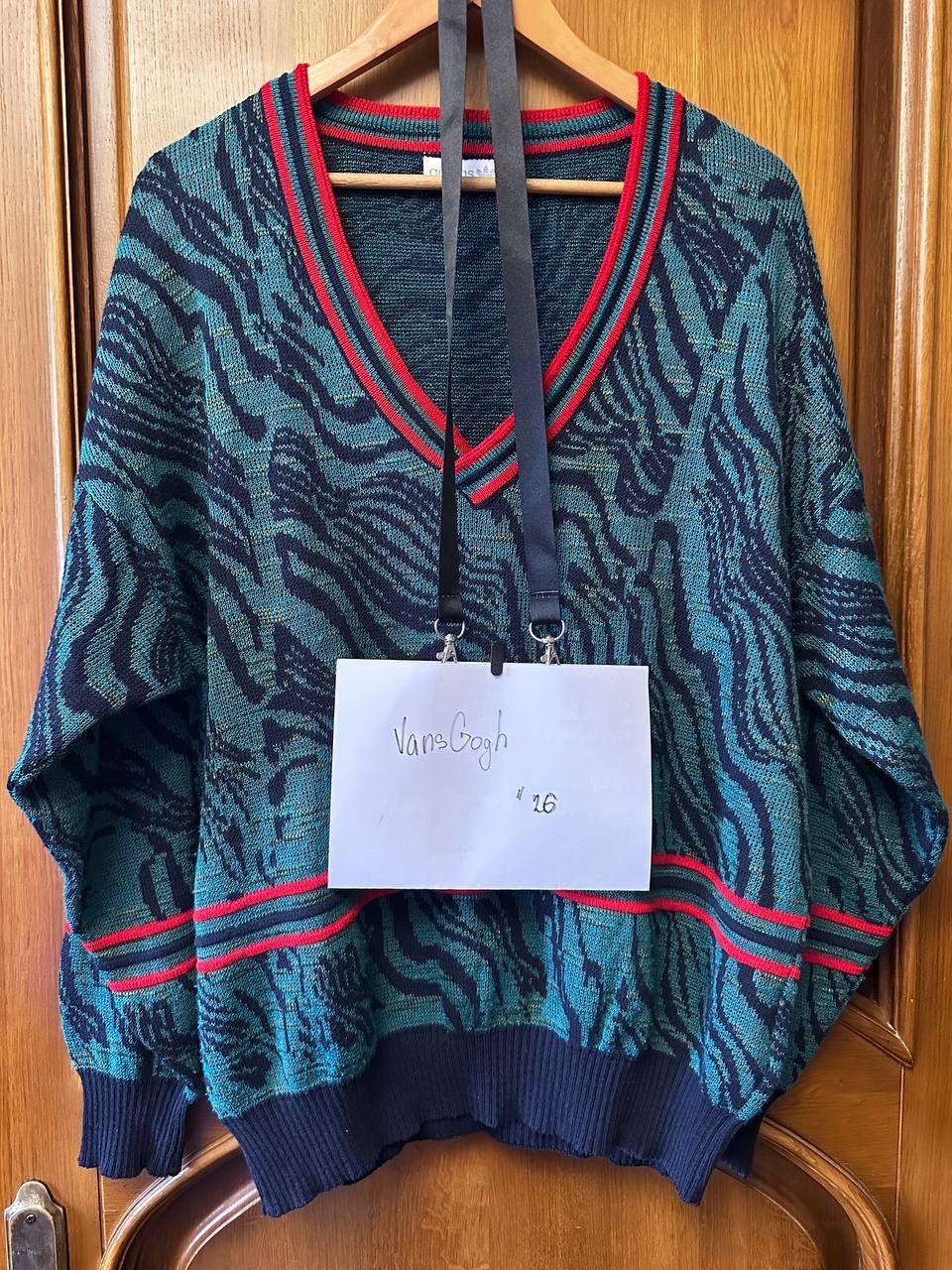 Adidas RARE Adidas Zebra Print Sweater V Neck Size US L / EU 52-54 / 3 - 2 Thumbnail