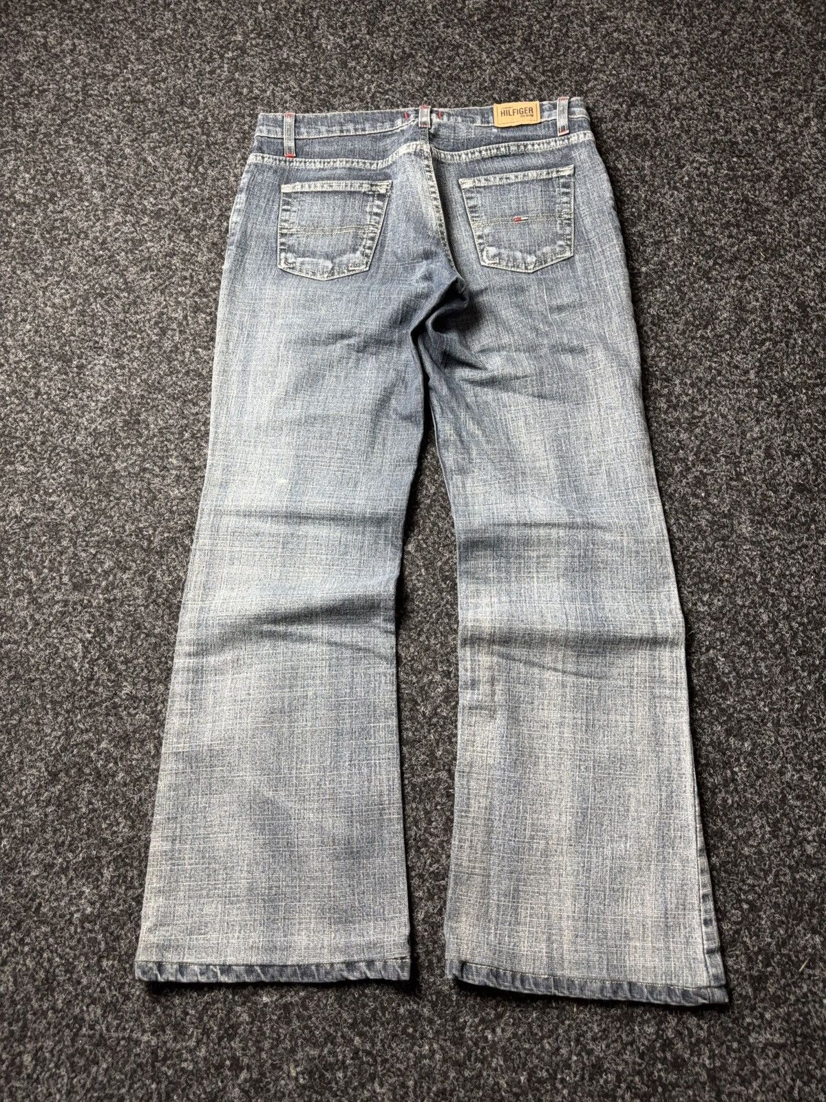 Tommy Hilfiger Retro 90s Tommy Hilfiger Denim Y2K Flare Jeans Low Rise Blue Size 29" - 12 Thumbnail