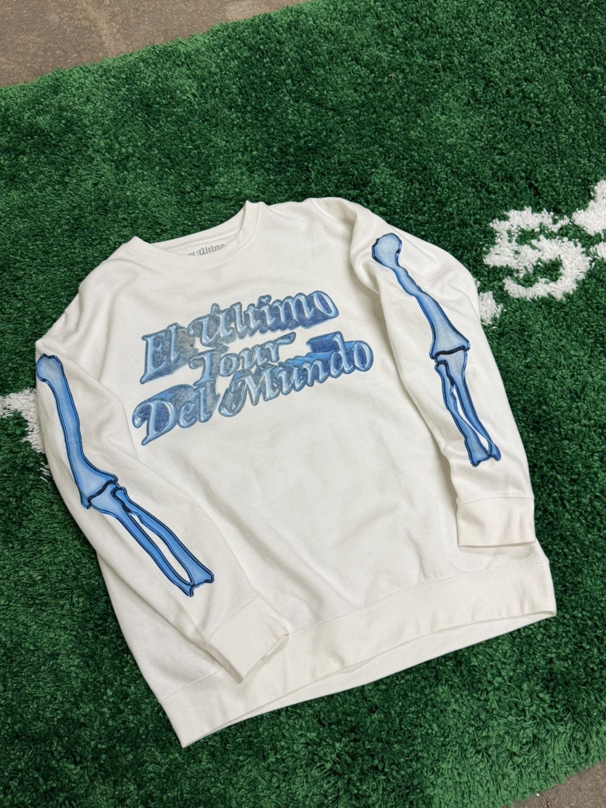 Other Bad Bunny El Ultimo Tour Del Mundo Skeleton Sweatshirt XL Size US XL / EU 56 / 4 - 2 Thumbnail