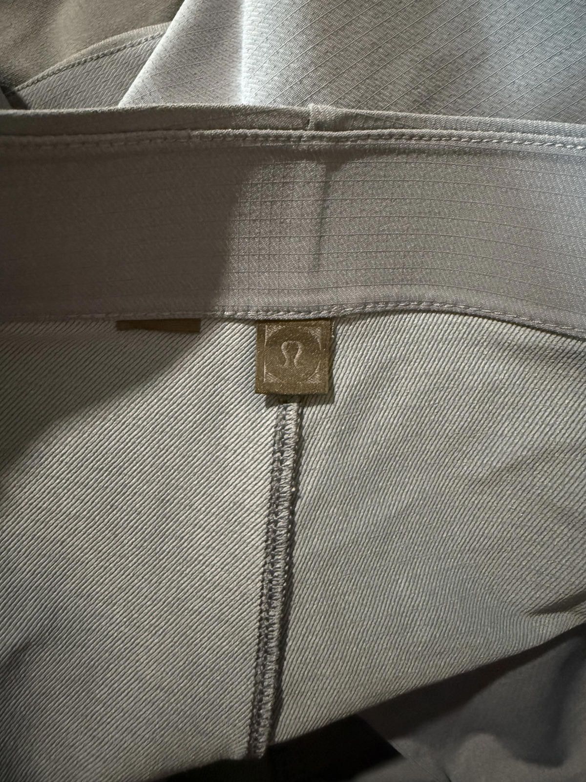 Lululemon Lululemon Joggers Women's Blue Cargo Reykur Ankle Zip Size 32" / US 10 / IT 46 - 3 Thumbnail