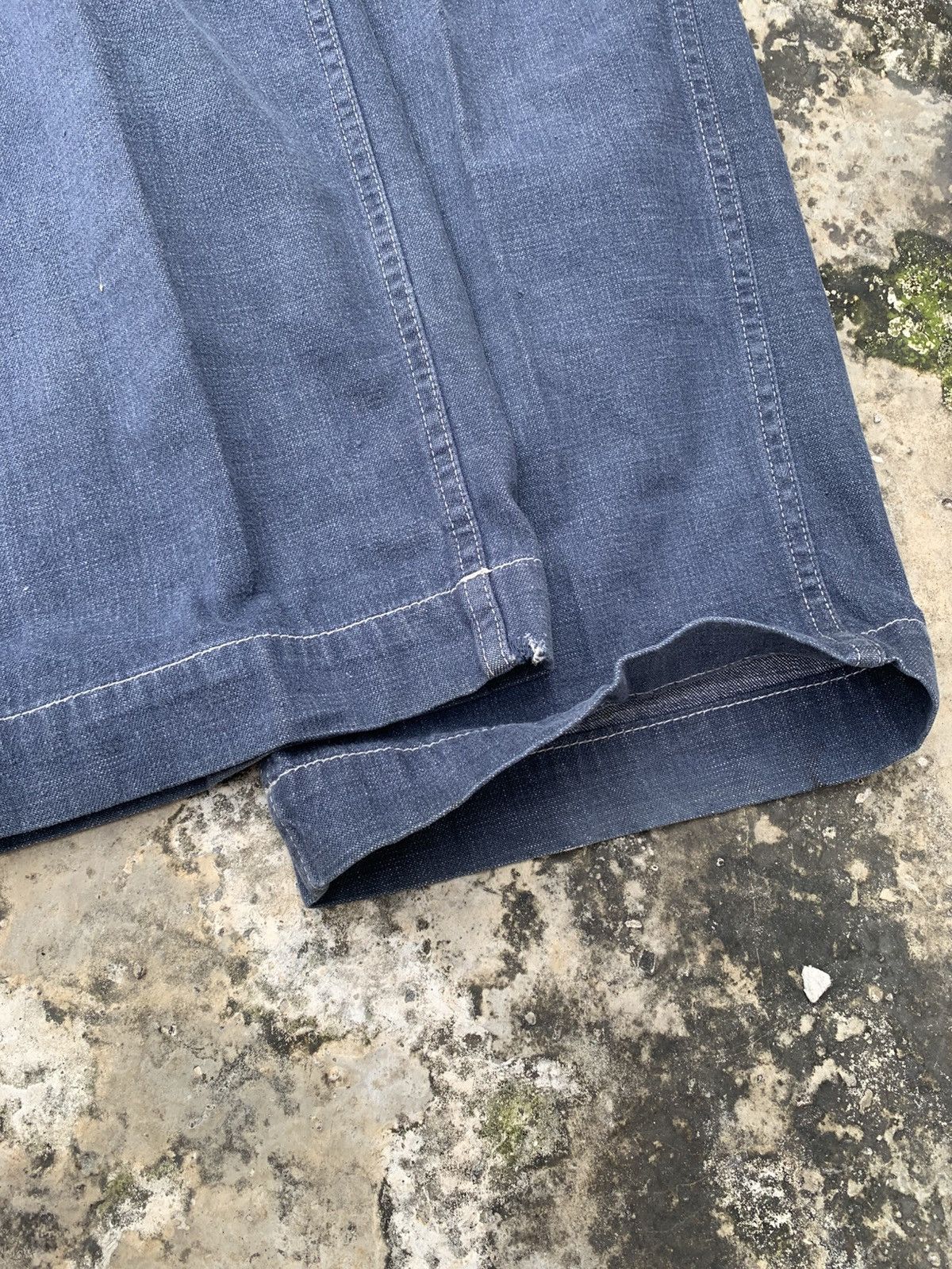 Vintage Vintage 60's Unknown Branded Blue Jeans Size US 31 - 9 Thumbnail