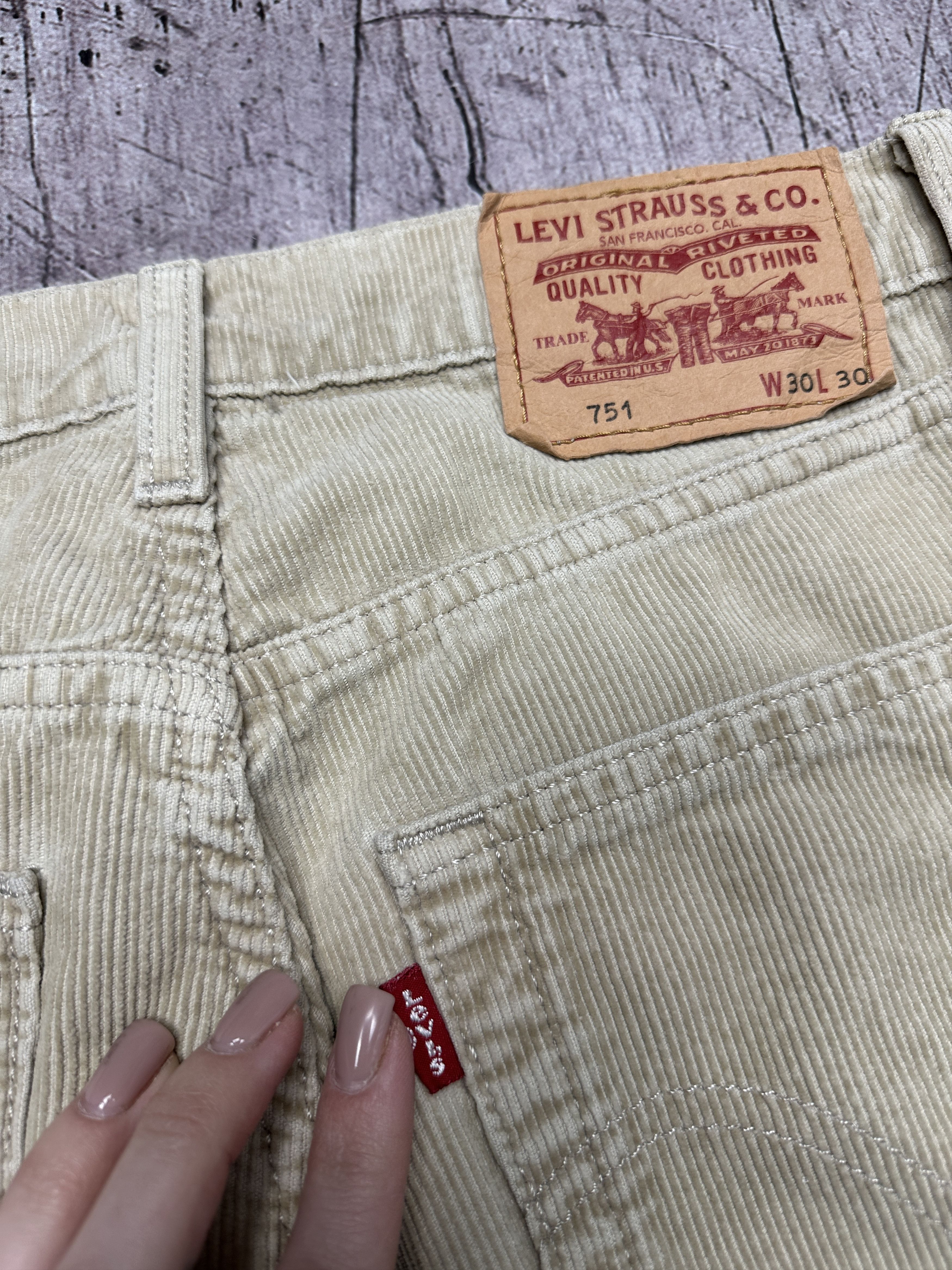 Levi's × Levi's Vintage Clothing Levi's 751 Vintage Mens Corduroy Denim Pants Jeans Size US 30 / EU 46 - 3 Thumbnail