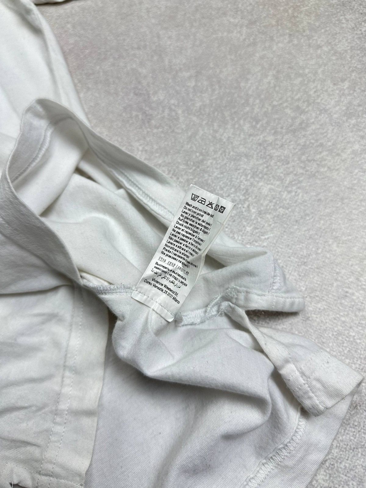 Vivienne Westwood Vivienne Westwood Anglomania Orb Saturn Logo T-shirt S Size US S / EU 44-46 / 1 - 5 Thumbnail