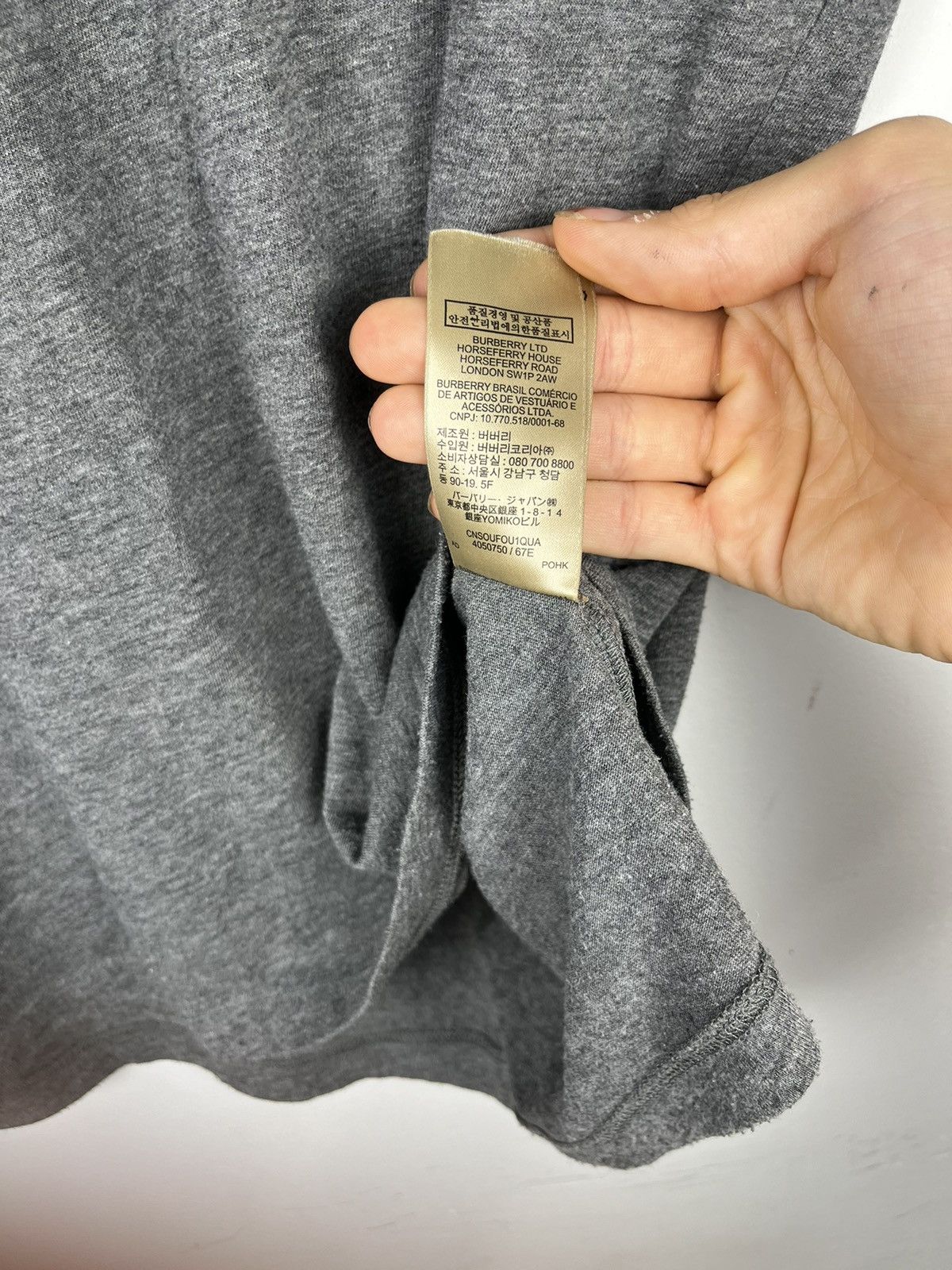 Burberry × Vintage Burberry London grey t-shirt Size US L / EU 52-54 / 3 - 8 Thumbnail