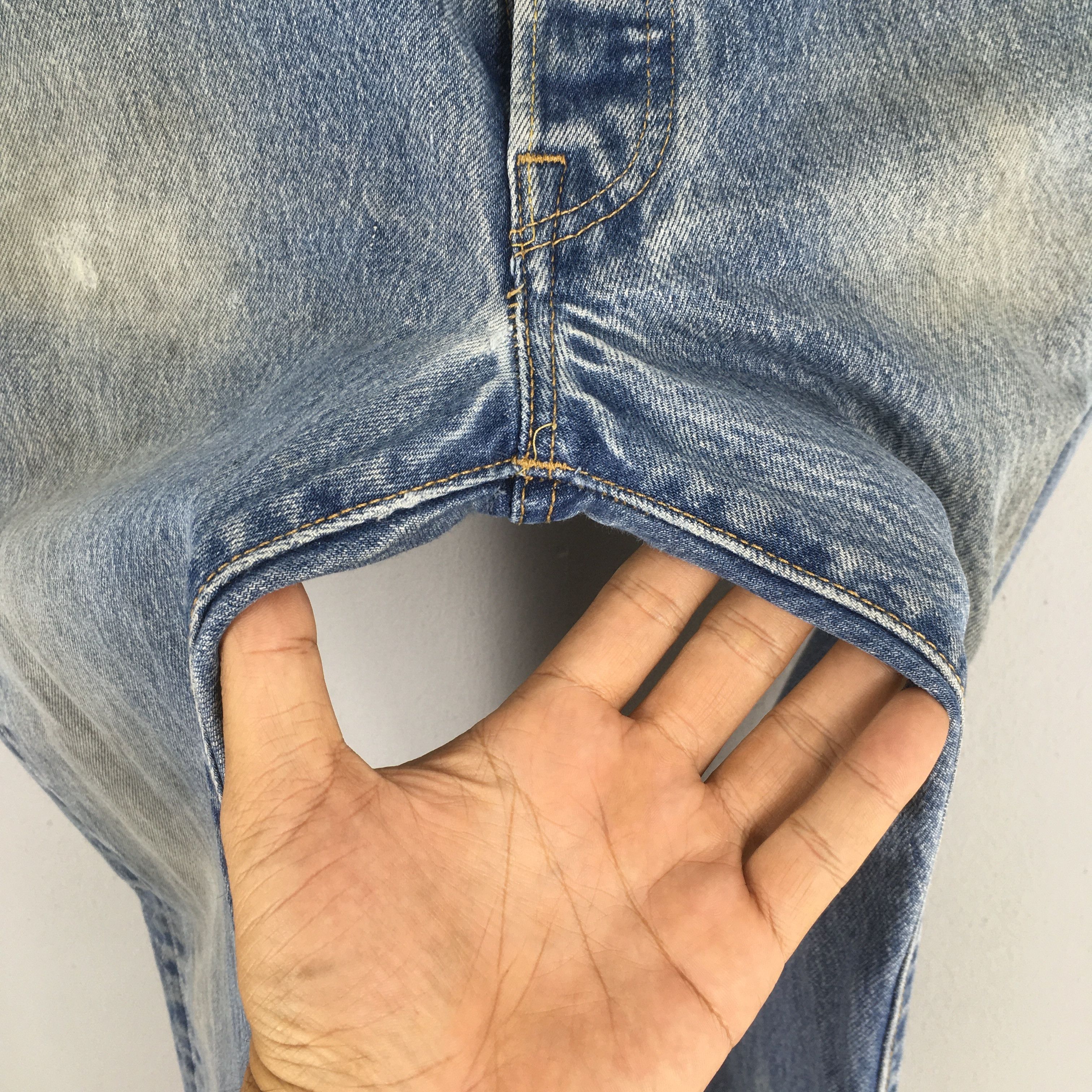 Levi's Size 31x32 Vintage 90s Levi's 501 Faded Dirty Jeans S652 Size US 31 - 5 Thumbnail