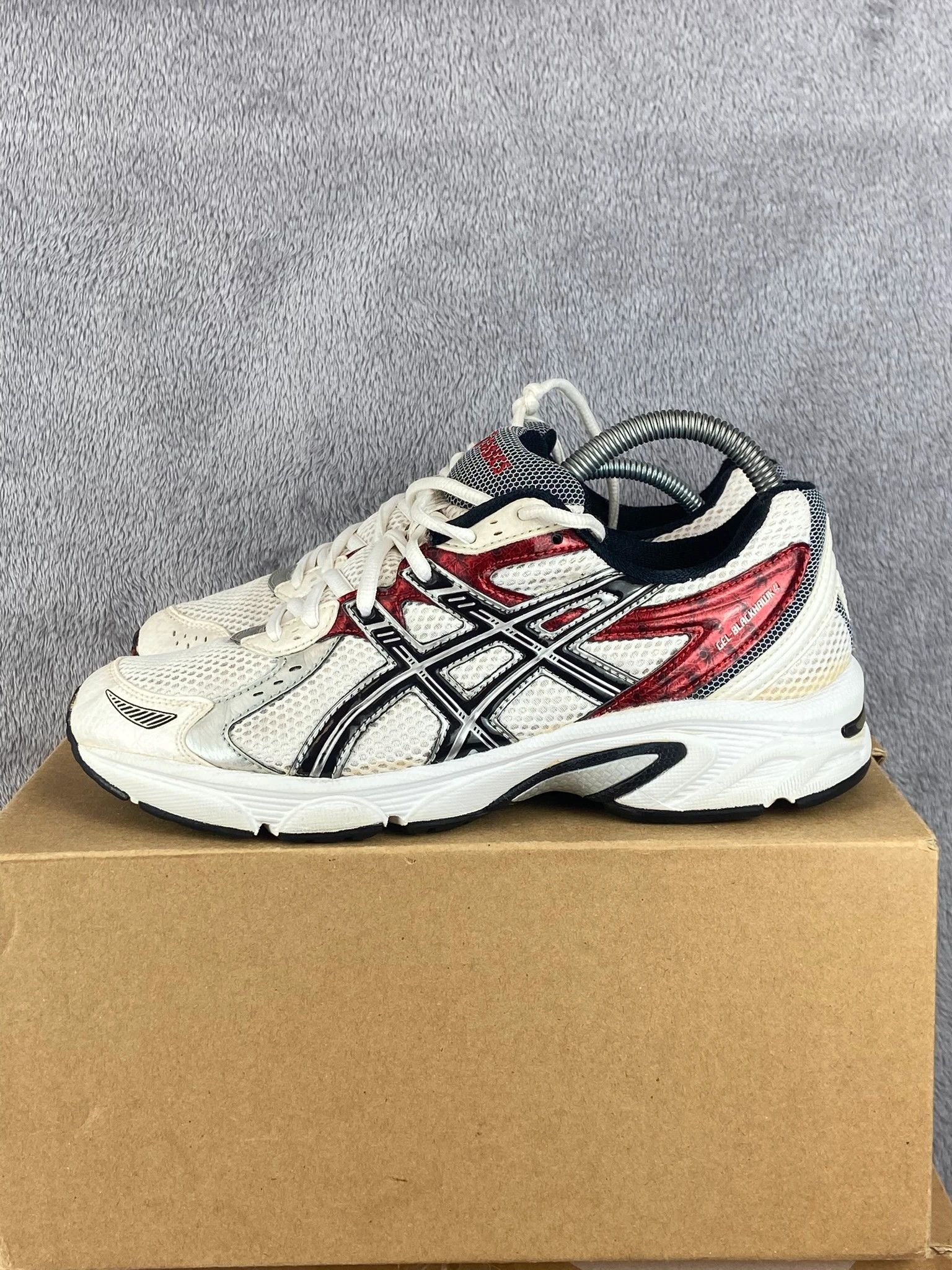 Asics Asics sneakers white red retro running vintage Size US 6.5 / EU 39-40 - 2 Thumbnail