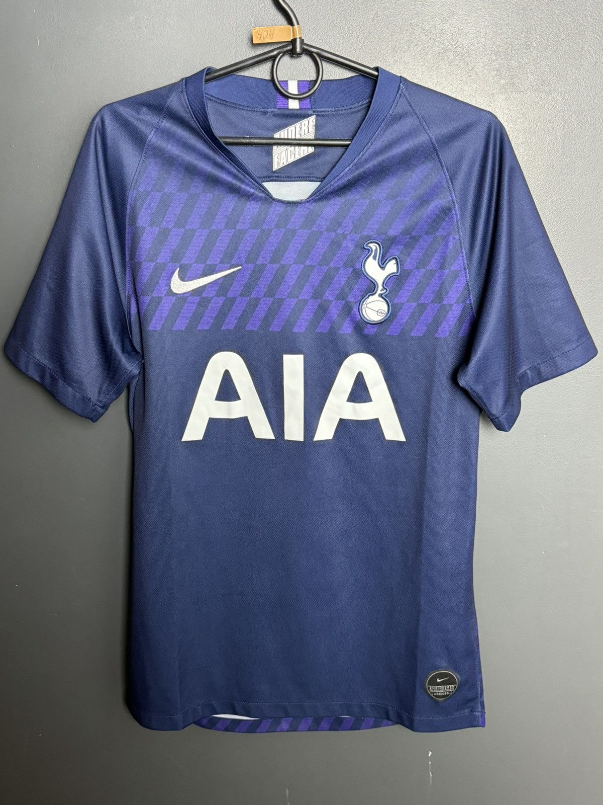 Nike Tottenham Hotspur 19/20 Away Football Jersey Size US S / EU 44-46 / 1 - 1 Thumbnail