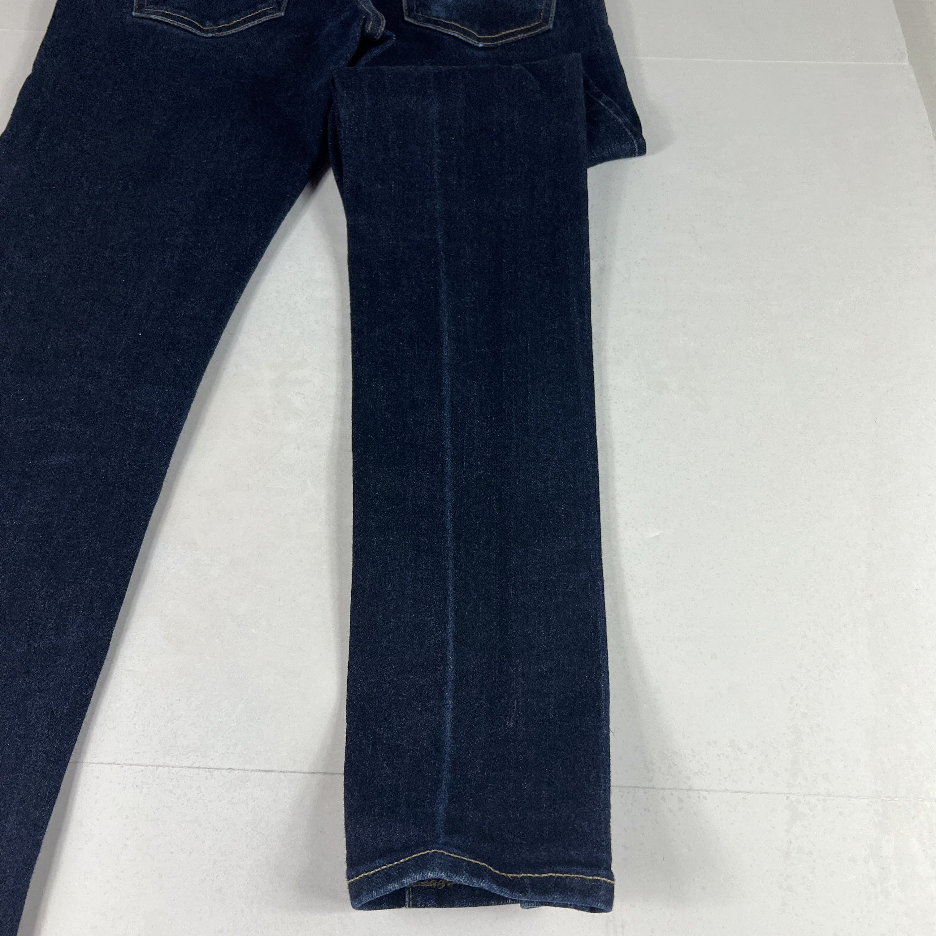 Uniqlo Uniqlo Jean Skinny Tapered Selvedge Kaihara Dark Blue Denim Size US 30 / EU 46 - 12 Thumbnail