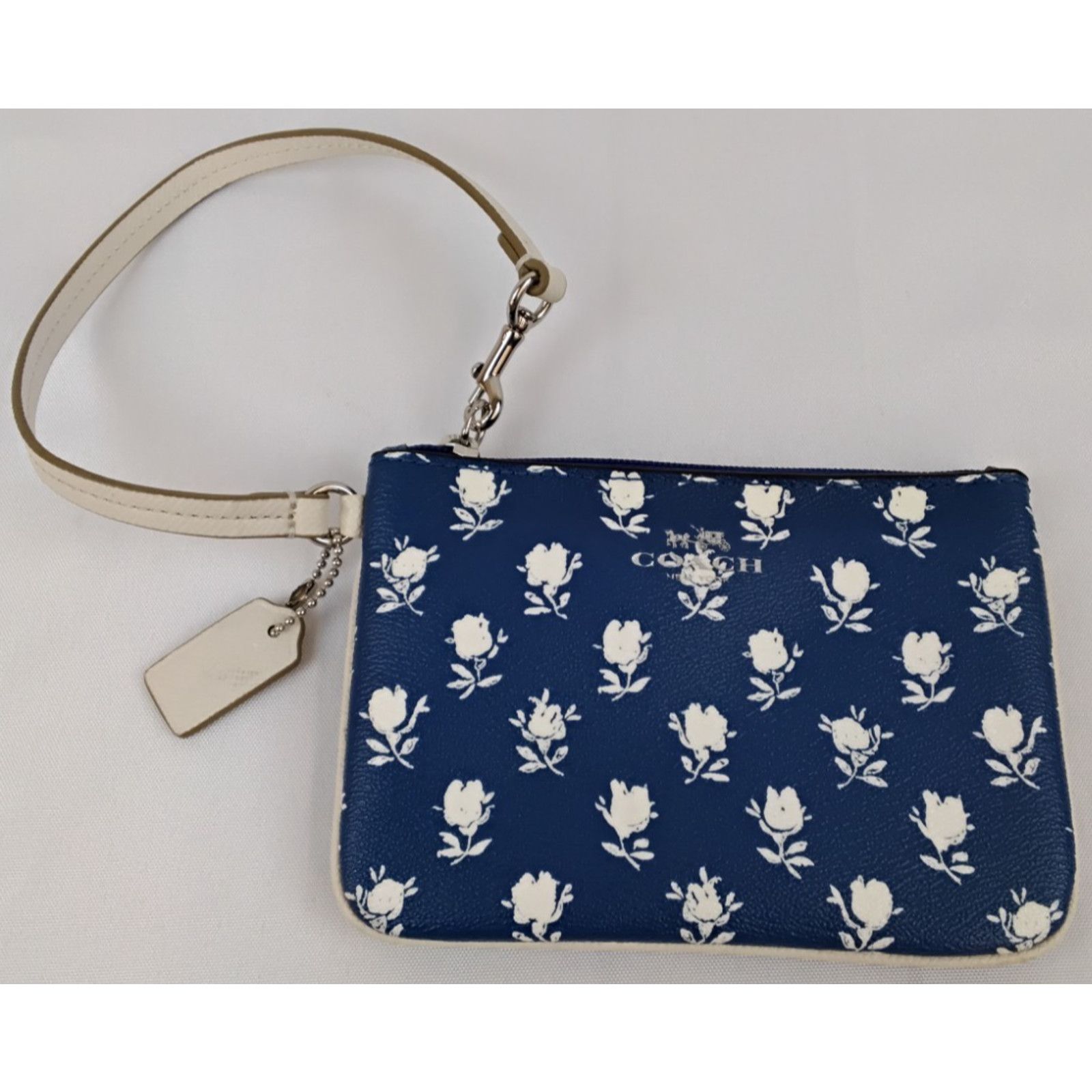 Coach Coach Wristlet Pouch Wallet Blue White Floral Print Leather Size ONE SIZE - 2 Thumbnail
