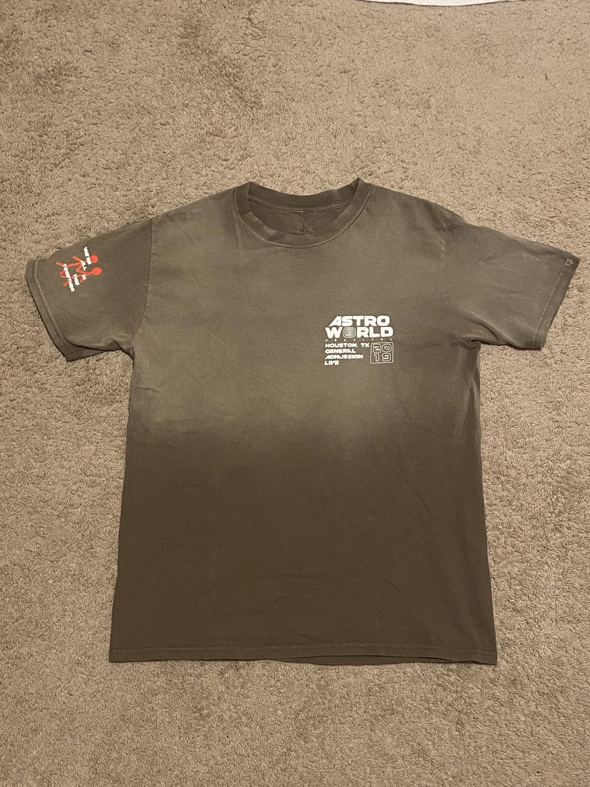 Travis Scott Travis Scott astrofest 2019 tee Size US L / EU 52-54 / 3 - 1 Thumbnail