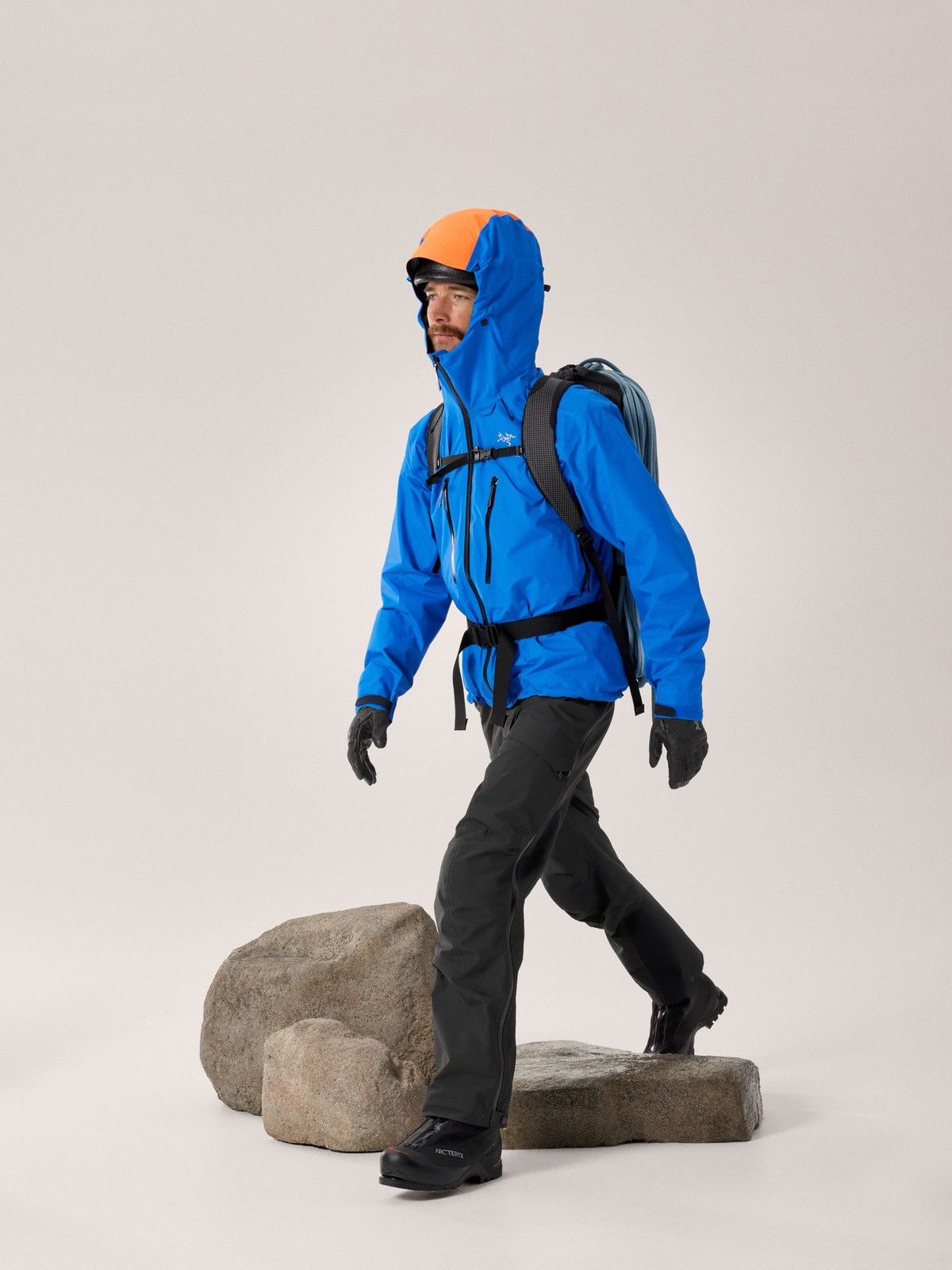 Arc'teryx Arcteryx Pro Alpine Guide Jacket Next Gen Size US L / EU 52-54 / 3 - 7 Thumbnail