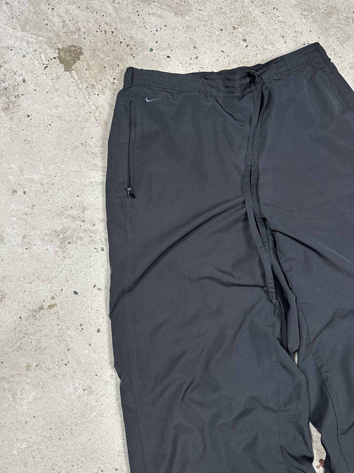 Nike Vintage Y2K Nike Baggy Black Track Pants Swoosh rare Size US 32 / EU 48 - 6 Thumbnail