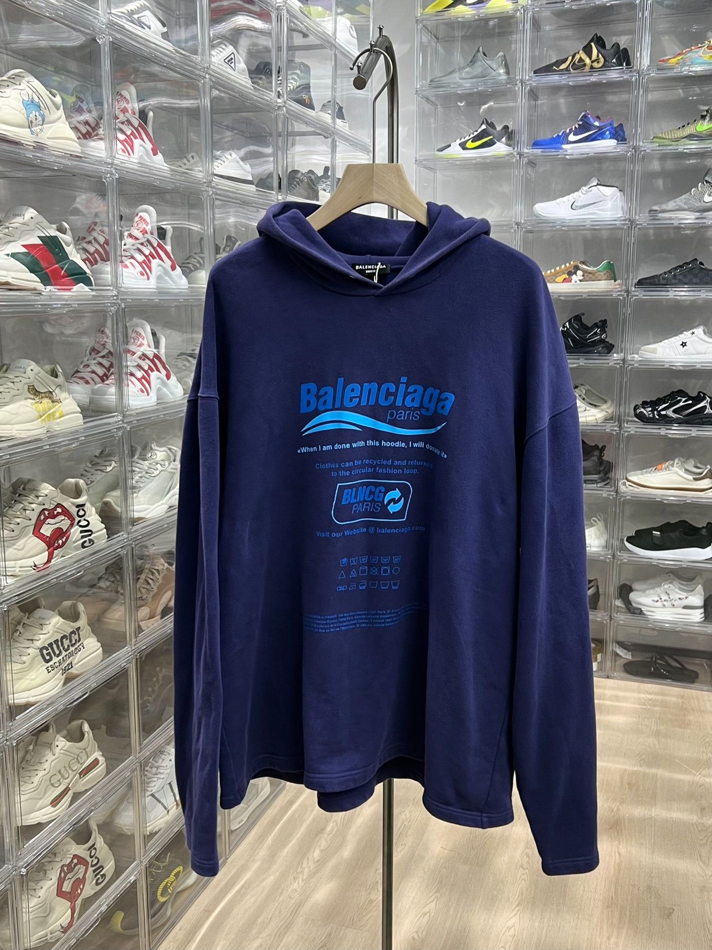 Balenciaga Balenciaga Hoodie xs Men Size US XS / EU 42 / 0 - 1 Thumbnail