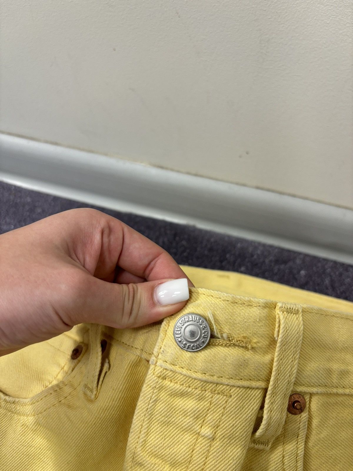 Levi's Levi’s Premium 501 Lemon Tab Slim Fit Yellow Denim Jeans Size US 28 / EU 44 - 16 Thumbnail