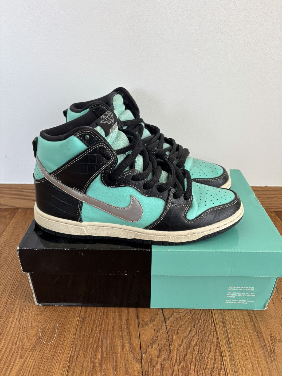 Nike Nike SB Dunk High Diamond Supply Co Size US 9 / EU 42 - 3 Thumbnail