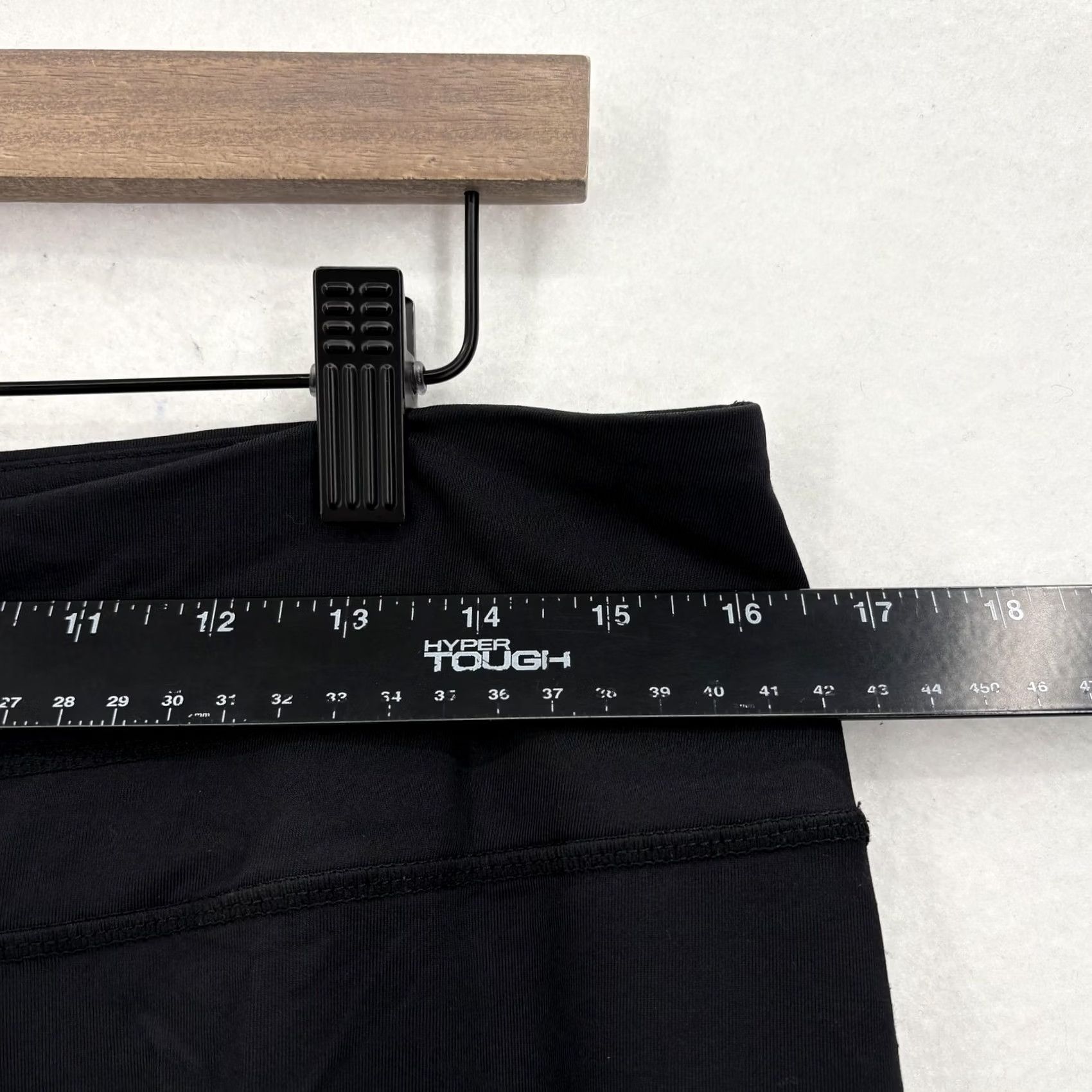 Vintage Christine Alexander Pants Womens Medium Black Cropped Straight Leg Yoga Stretch Size 32" / US 10 / IT 46 - 6 Thumbnail