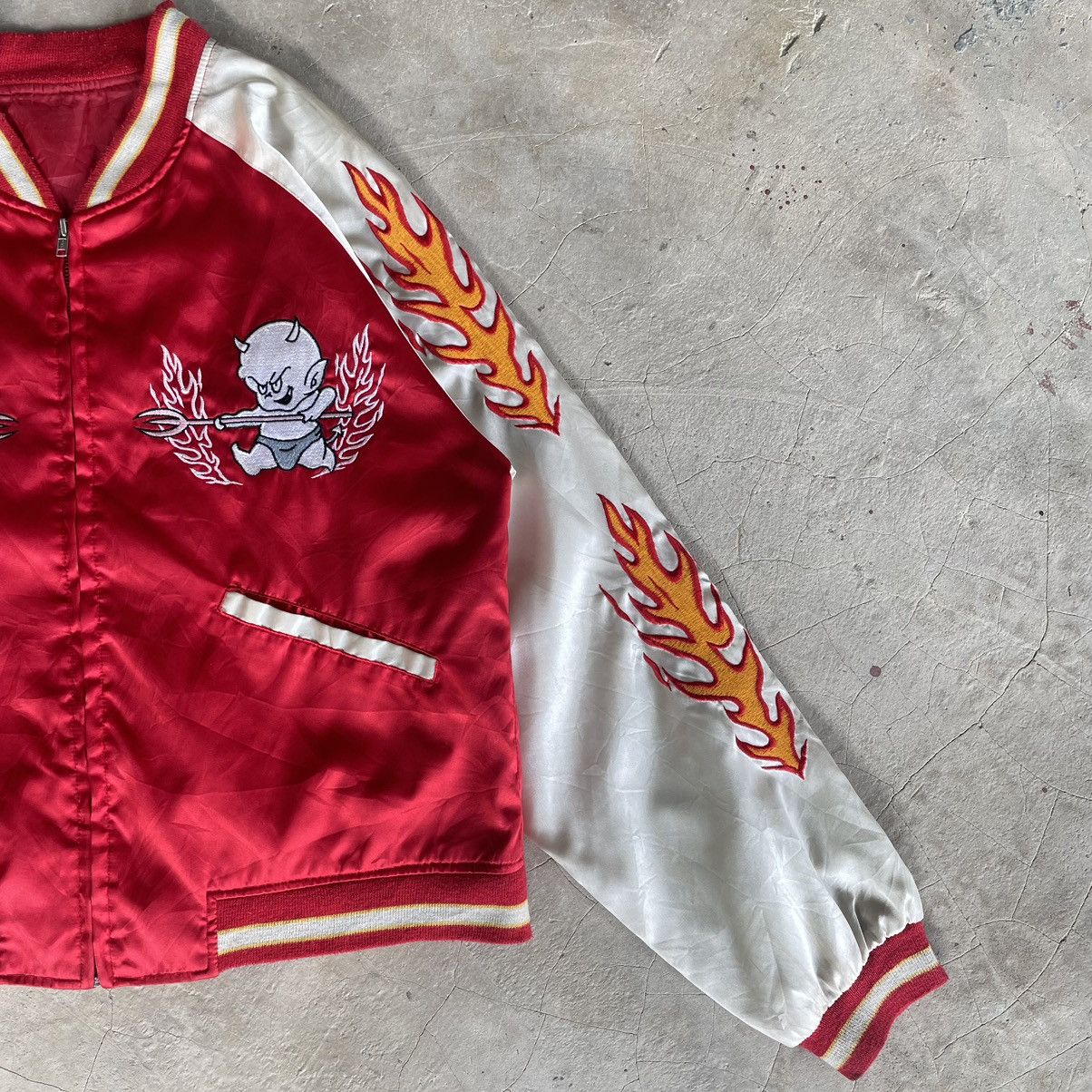 Hysteric Glamour Red Hot Devil Flame Embroidery Sukajan Souvier Bomber Jacket Size US S / EU 44-46 / 1 - 3 Thumbnail