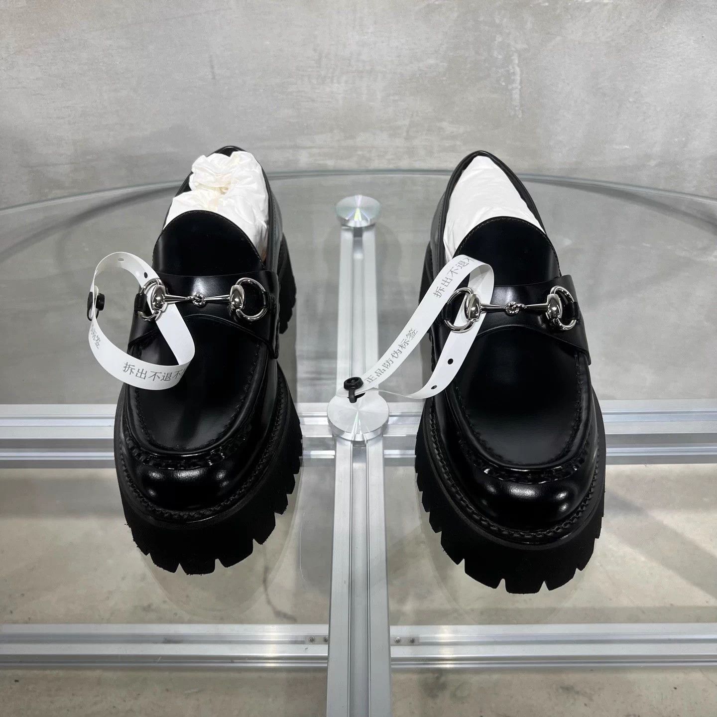 Gucci Gucci Horsebit Loafer Black EUR 37 Size US 6 / IT 36 - 1 Thumbnail