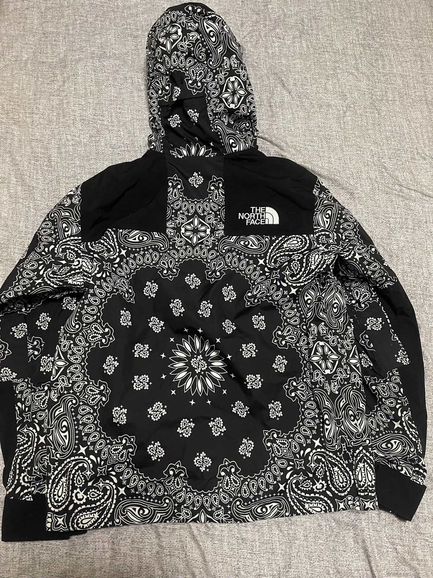 Supreme Supreme x TNF Black Camo Shell Jacket M Size US M / EU 48-50 / 2 - 2 Thumbnail