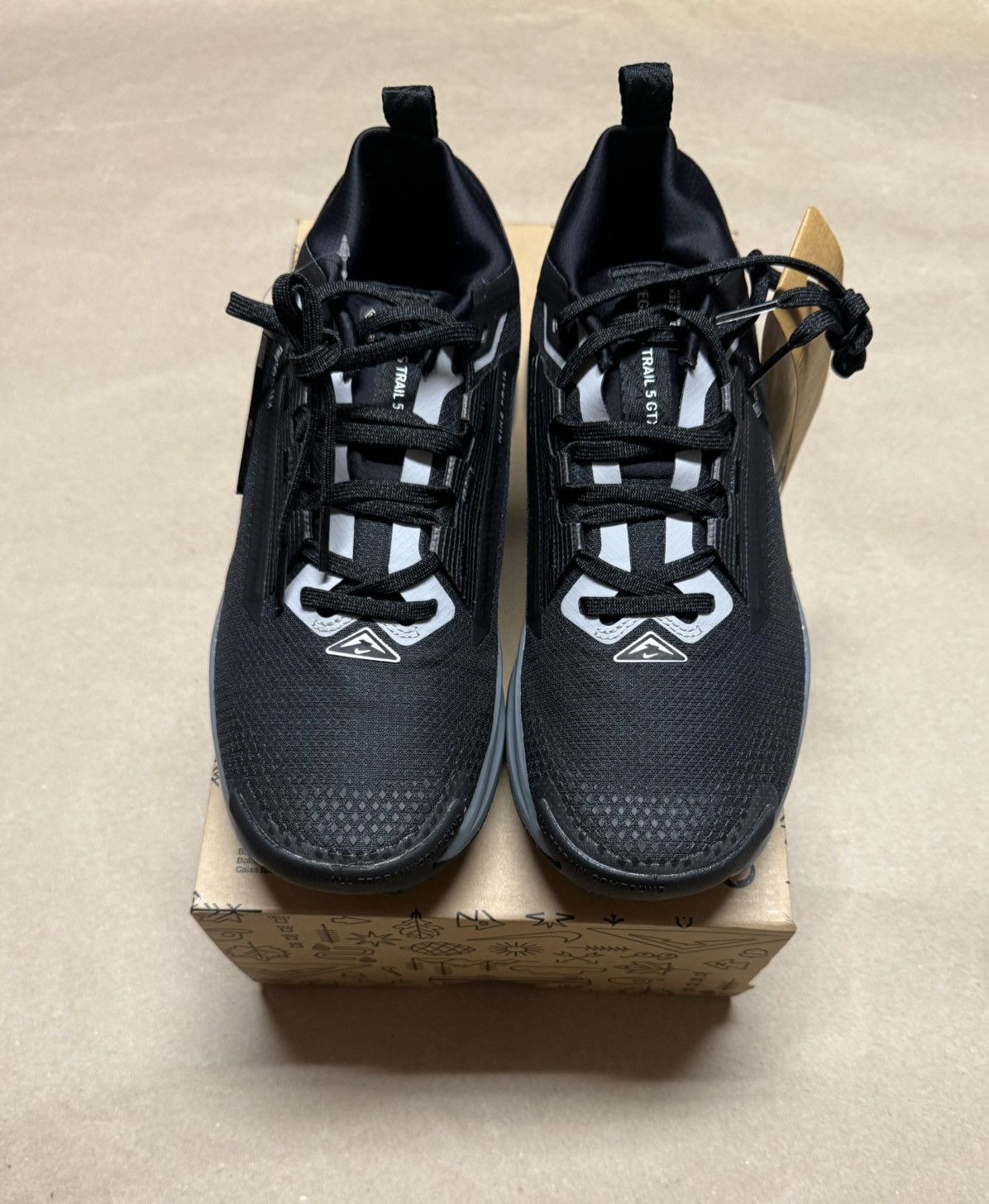 Nike Nike Pegasus Trail 5 GTX Gore Tex Black Mens size 7 Hiking Size US 7 / EU 40 - 3 Thumbnail