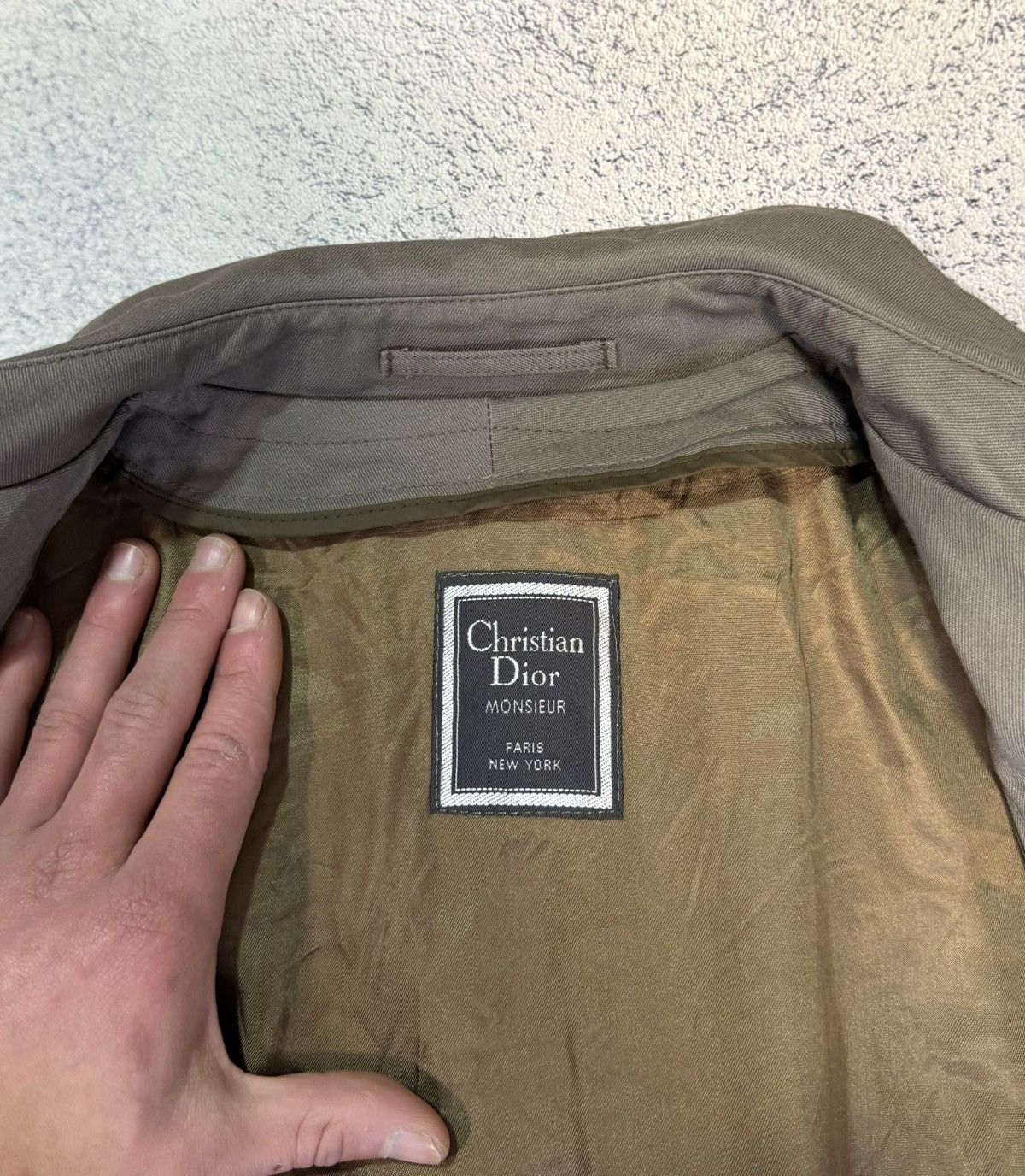 Christian Dior Monsieur Vintage Christian Dior Trench Coat Belted 44R Men Gray Taupe Size US L / EU 52-54 / 3 - 9 Thumbnail