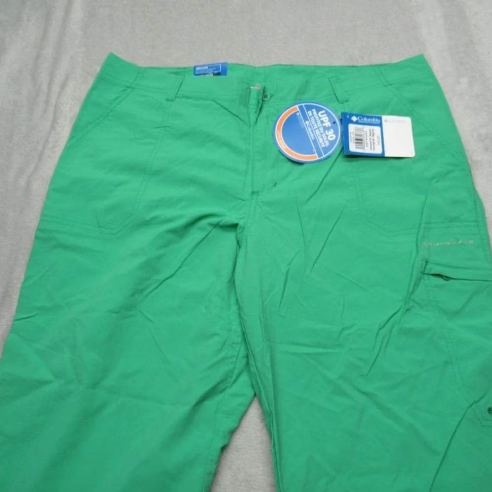 Vintage Columbia Women 16W Green PFG Omni-Shade UPF 30 Pants 36x31 Hiking Roll Up Pockets Size 38" / US 16 / IT 52 - 6 Thumbnail