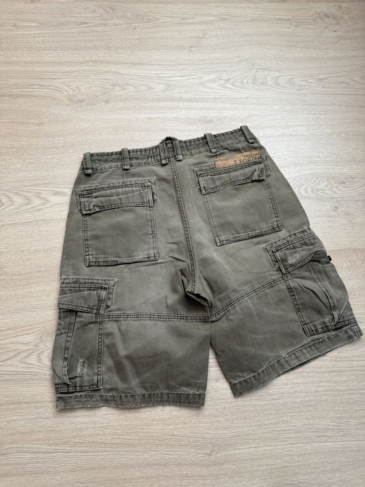 Freeman T. Porter Vintage 00’s Freeman T. Porter Military Baggy Cargo Shorts Size US 36 / EU 52 - 4 Thumbnail