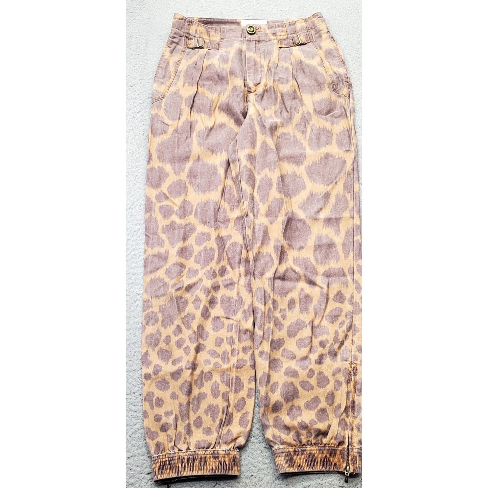 Anthropologie Anthropologie Joggers Pants Womens Size 0 Multi Leopard Print Ankle Zipper Regular Waist 26.5" Inseam 26.5" Size 25" / US 0 / IT 36 - 2 Thumbnail