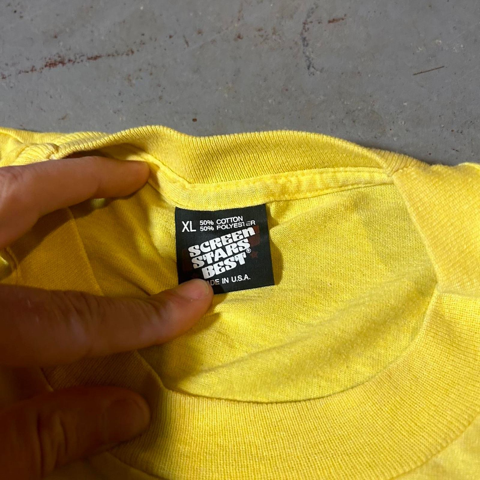 Hanes 90s yellow single stitch Size US XL / EU 56 / 4 - 6 Thumbnail