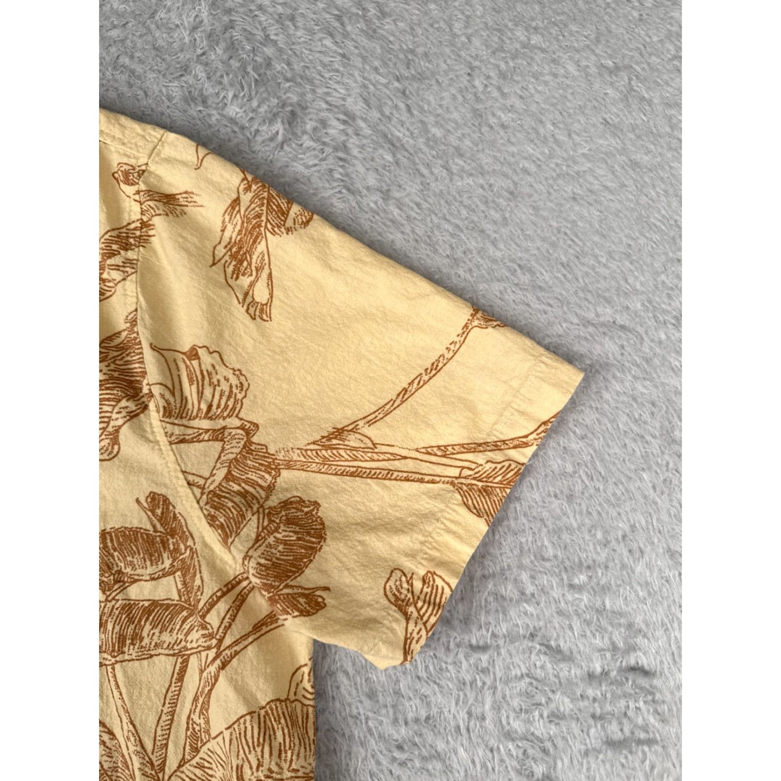 Cotton On Cotton On Garments Mens Hawaiian Shirt 2XL Yellow Beige Palm Leaf 100% Cotton Button-Up Short Sleeve Floral Hawaiian Shirt Mens Size US XXL / EU 58 / 5 - 5 Thumbnail