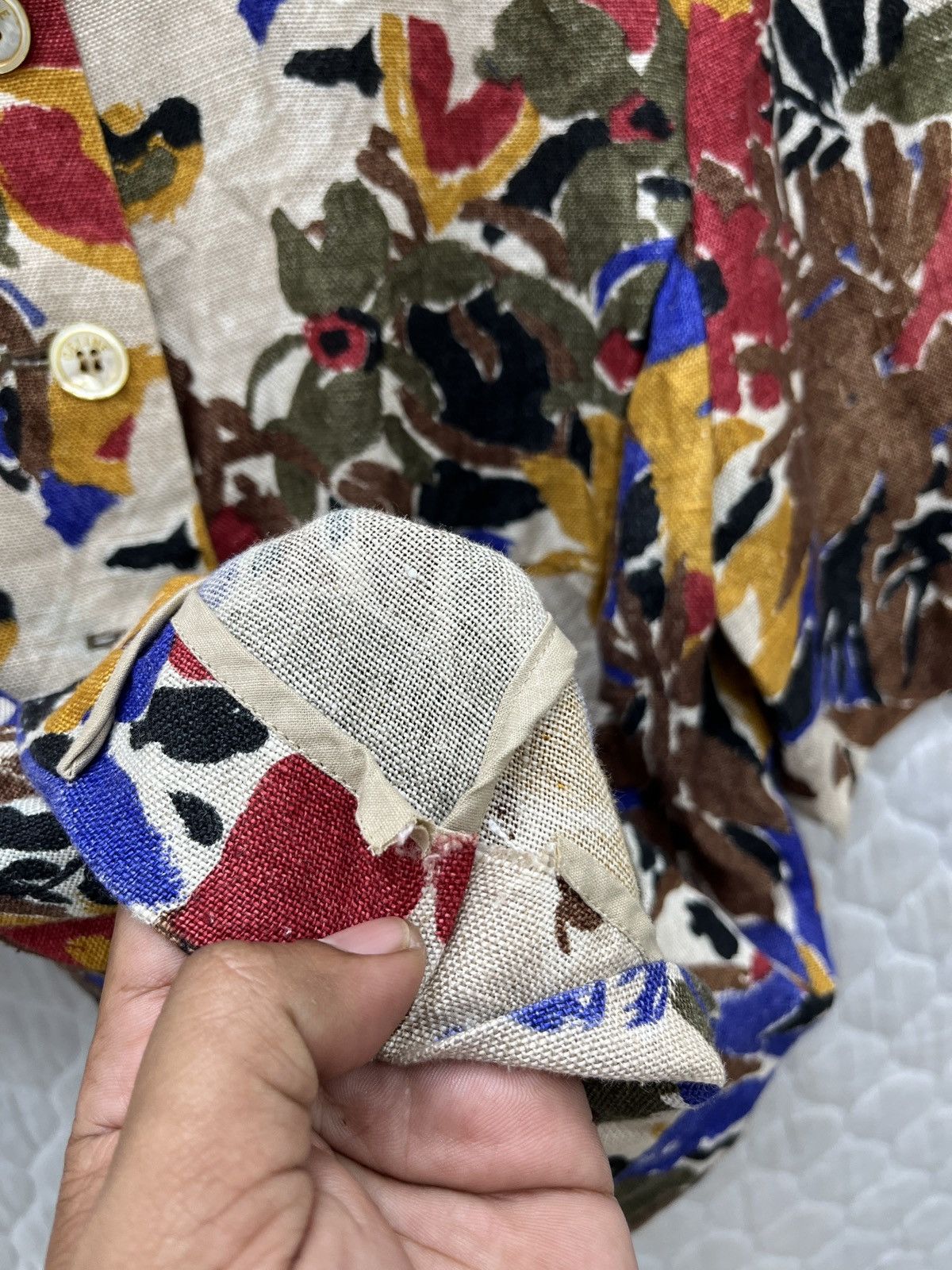 Celine 🔥🔥🔥STEALS VTG CELINE FLORAL BLOUSE Size M / US 6-8 / IT 42-44 - 13 Thumbnail