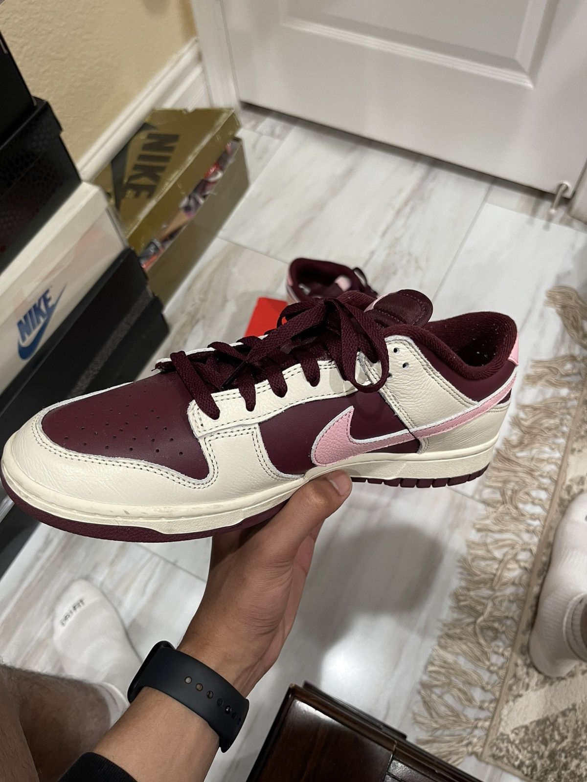 Nike Nike Dunk Low Retro PRM Valentine’s Day 2023 Size US 11 / EU 44 - 3 Thumbnail