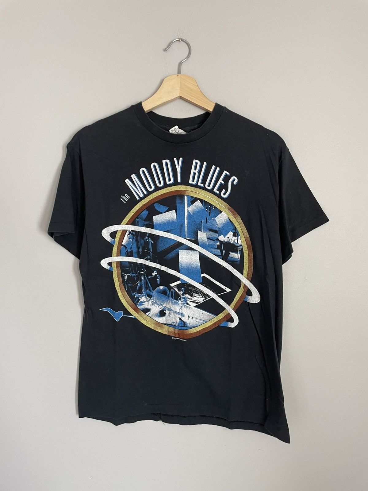 Vintage Vintage Moody Blues Live in Concert 1986 Band T-Shirt Size US M / EU 48-50 / 2 - 1 Thumbnail