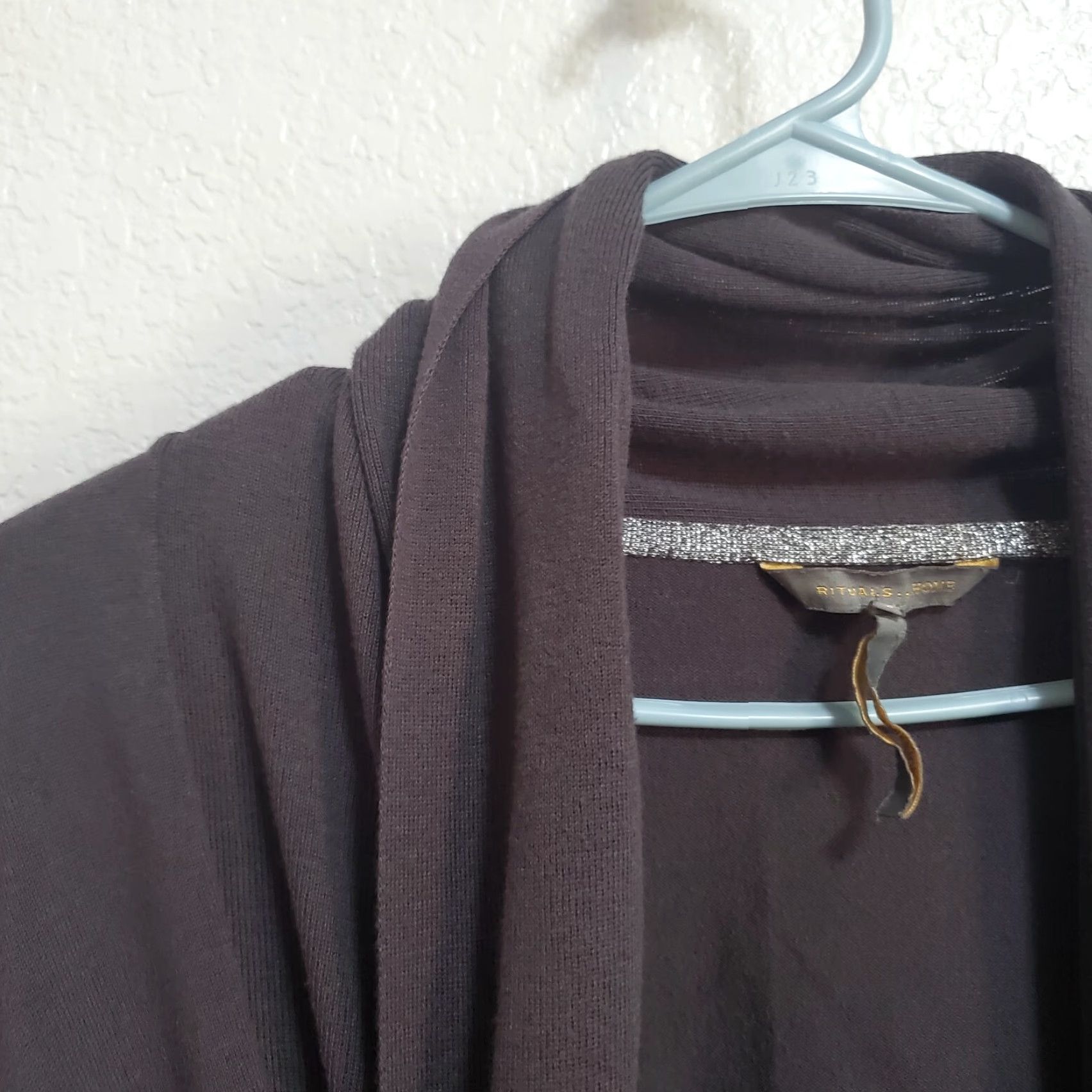 Vintage Rituals Cardigan Women S Gray Belted Metallic Silver Shawl Collar Pockets Lounge Shirt Size S / US 4 / IT 40 - 4 Thumbnail