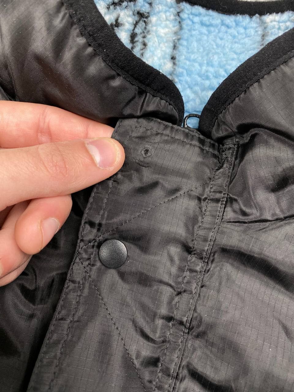 Supreme Supreme Reversible Bandana Fleece Jacket Men Size M Blue Size US M / EU 48-50 / 2 - 11 Thumbnail