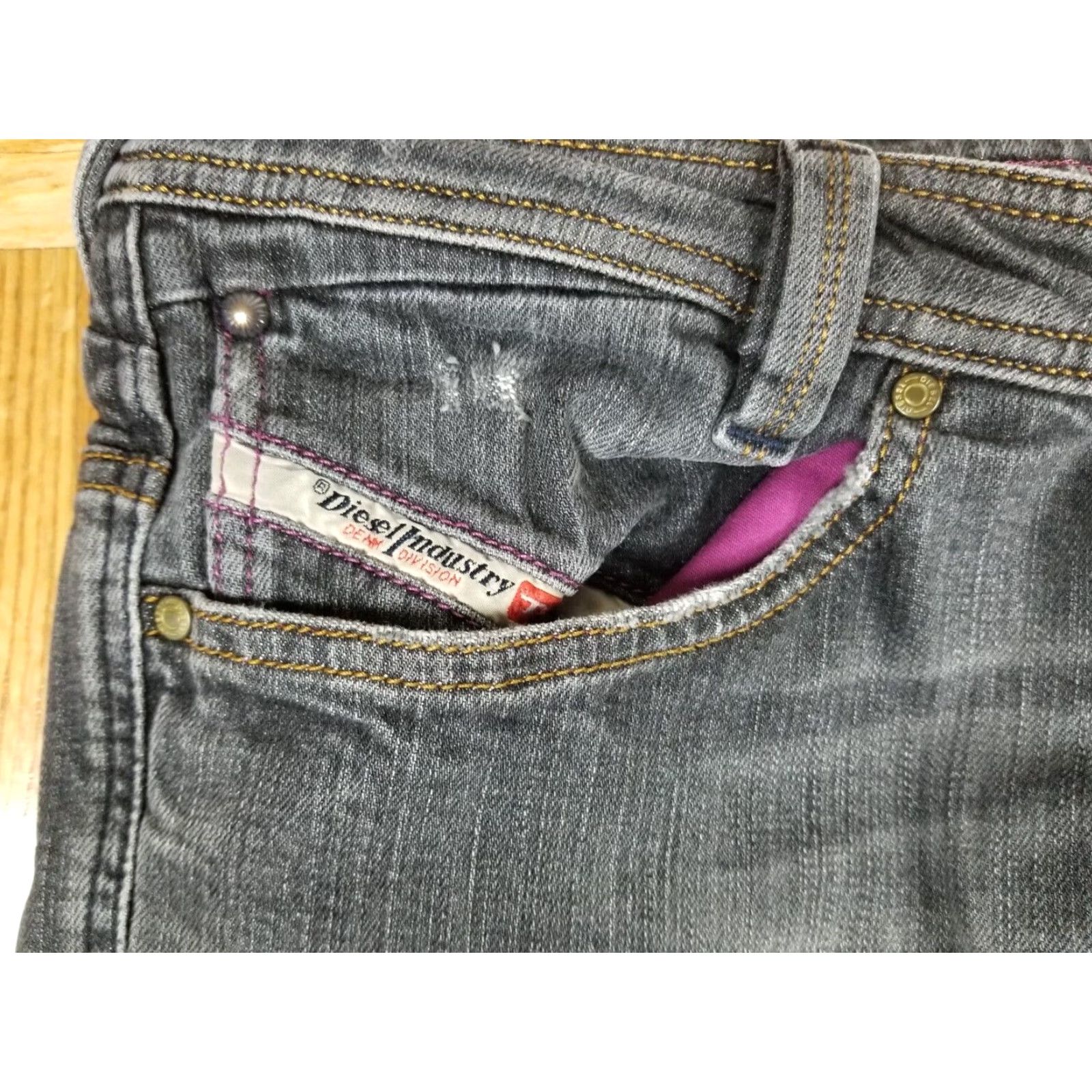 Diesel DIESEL SLAMMER MEN'S ORIGINAL BLACK JEANS W32 L32 MADE IN ITALY Jeans Pants Mens Black Diesel Slammers 32x32 Italy Size US 32 / EU 48 - 5 Thumbnail