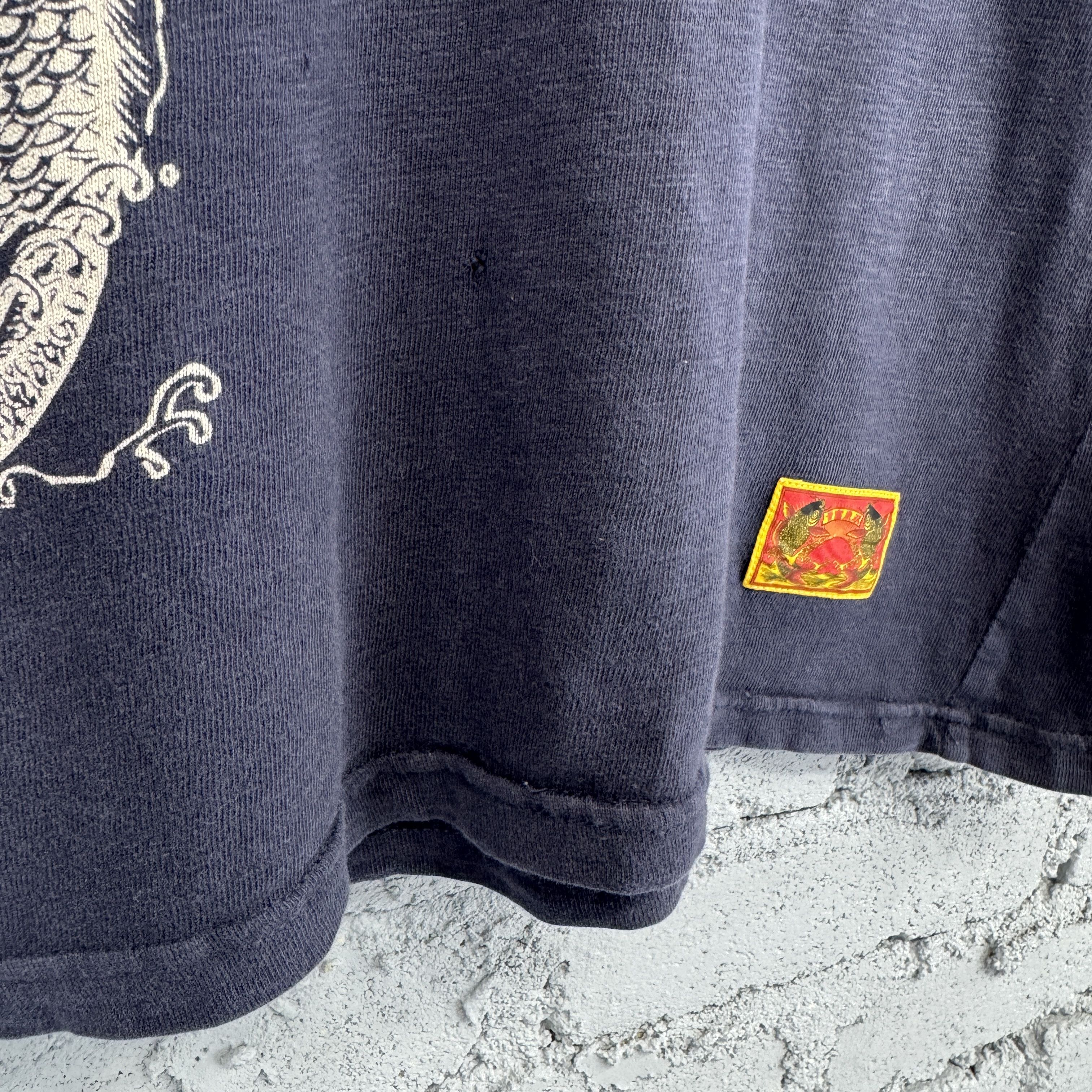 Vintage Vintage Acid Wash White Graphic Print Sunfaded Tshirt Size US L / EU 52-54 / 3 - 6 Thumbnail