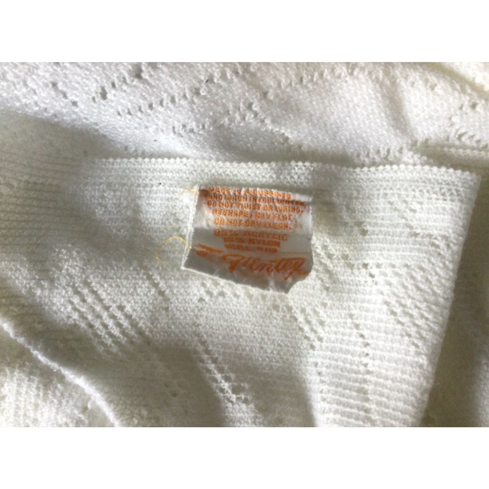 Vintage VINTAGE GLENTEX Women's White Shawl Scarf Acrylic Blend Solid Wrap Size ONE SIZE - 5 Thumbnail