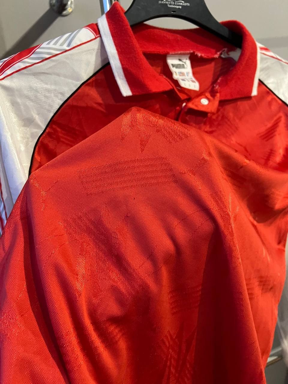 Puma 90’S PUMA HUNGARY TEMPLATE SOCCER JERSEY FOOTBALL SHIRT SZ L Size US L / EU 52-54 / 3 - 13 Thumbnail
