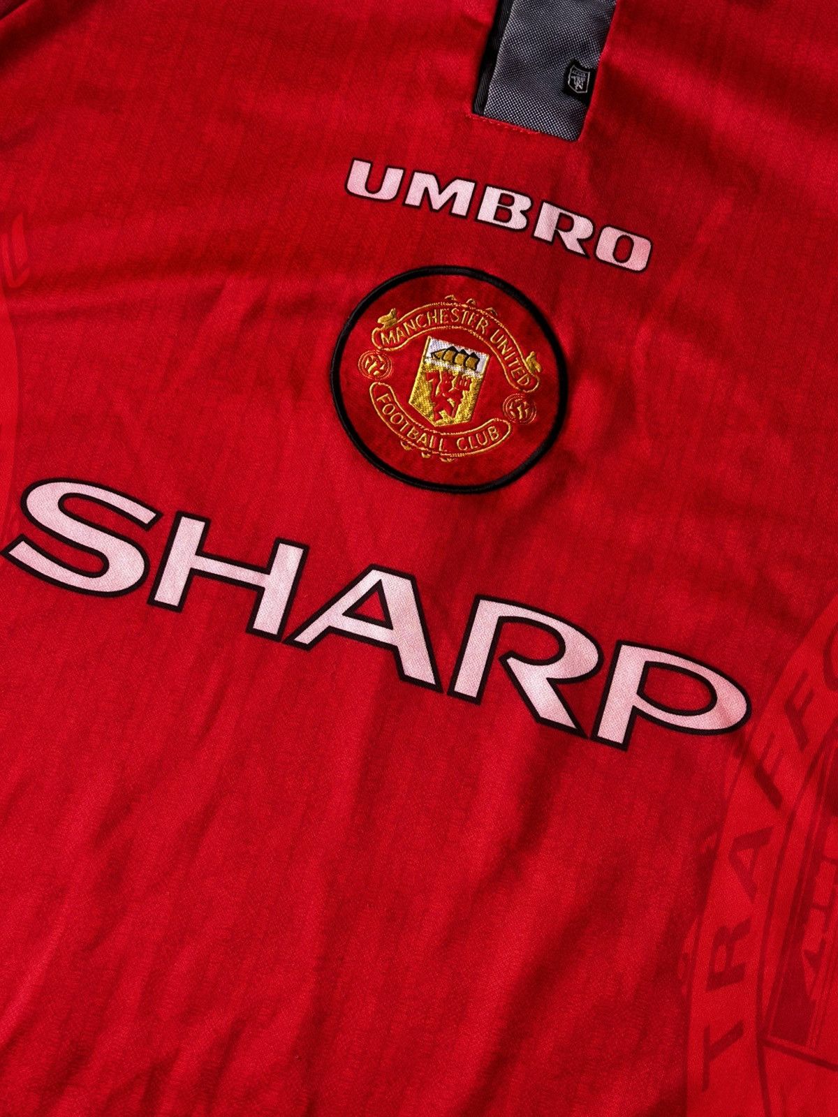 Umbro Vintage Umbro 1996/1998 Manchester United Football Jersey Size US S / EU 44-46 / 1 - 13 Thumbnail