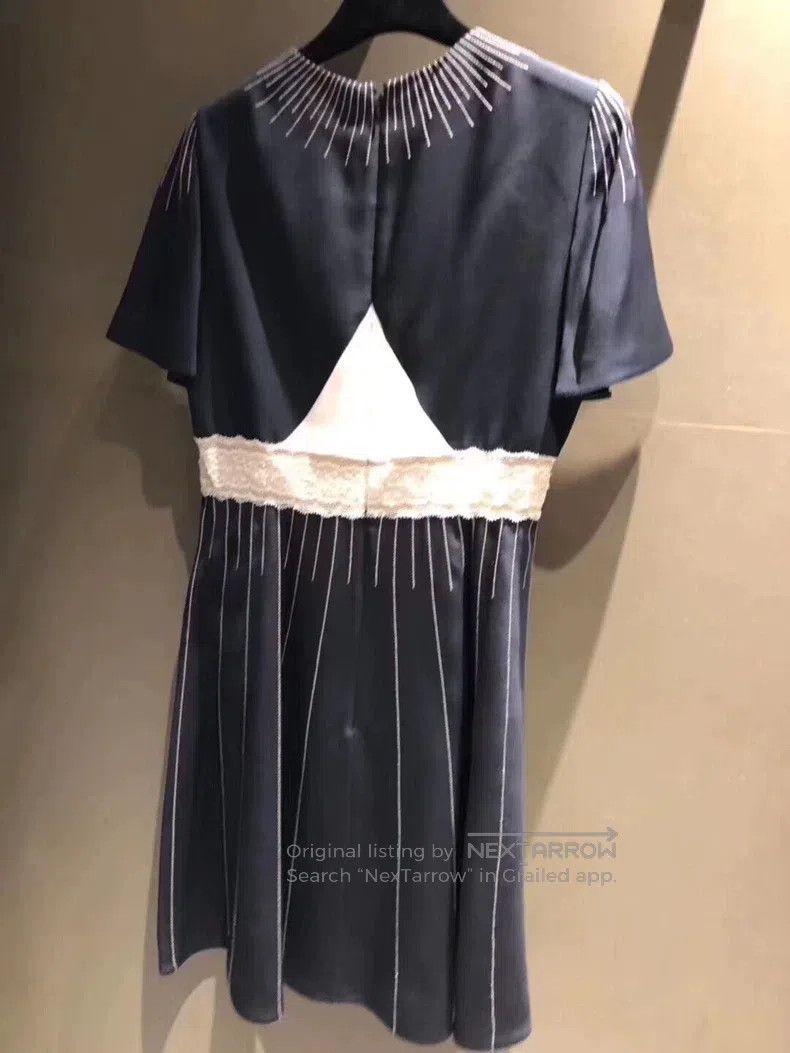 Valentino Valentino dress Size S / US 4 / IT 40 - 3 Thumbnail