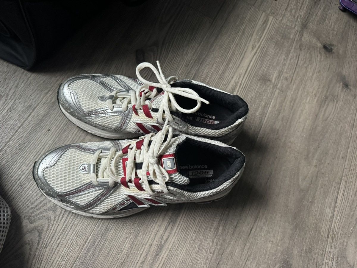 New Balance New Balance 1906r “Silver Classic Crimson” Size US 11.5 / EU 44-45 - 2 Thumbnail