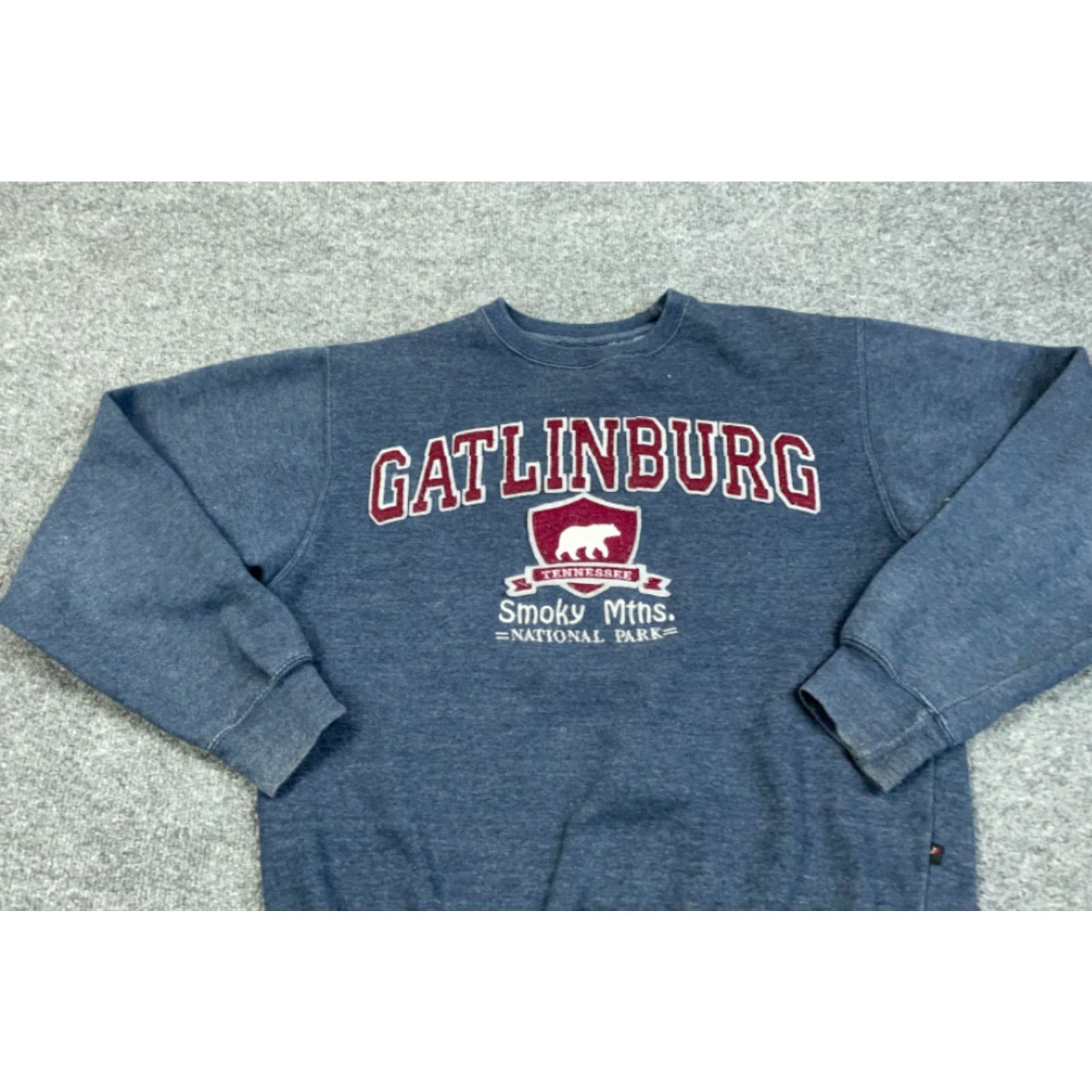 Vintage Gatlinburg Smoky Mountains Gray Embroidered Sweatshirt Adult Small Outdoor Dad Size US S / EU 44-46 / 1 - 6 Thumbnail