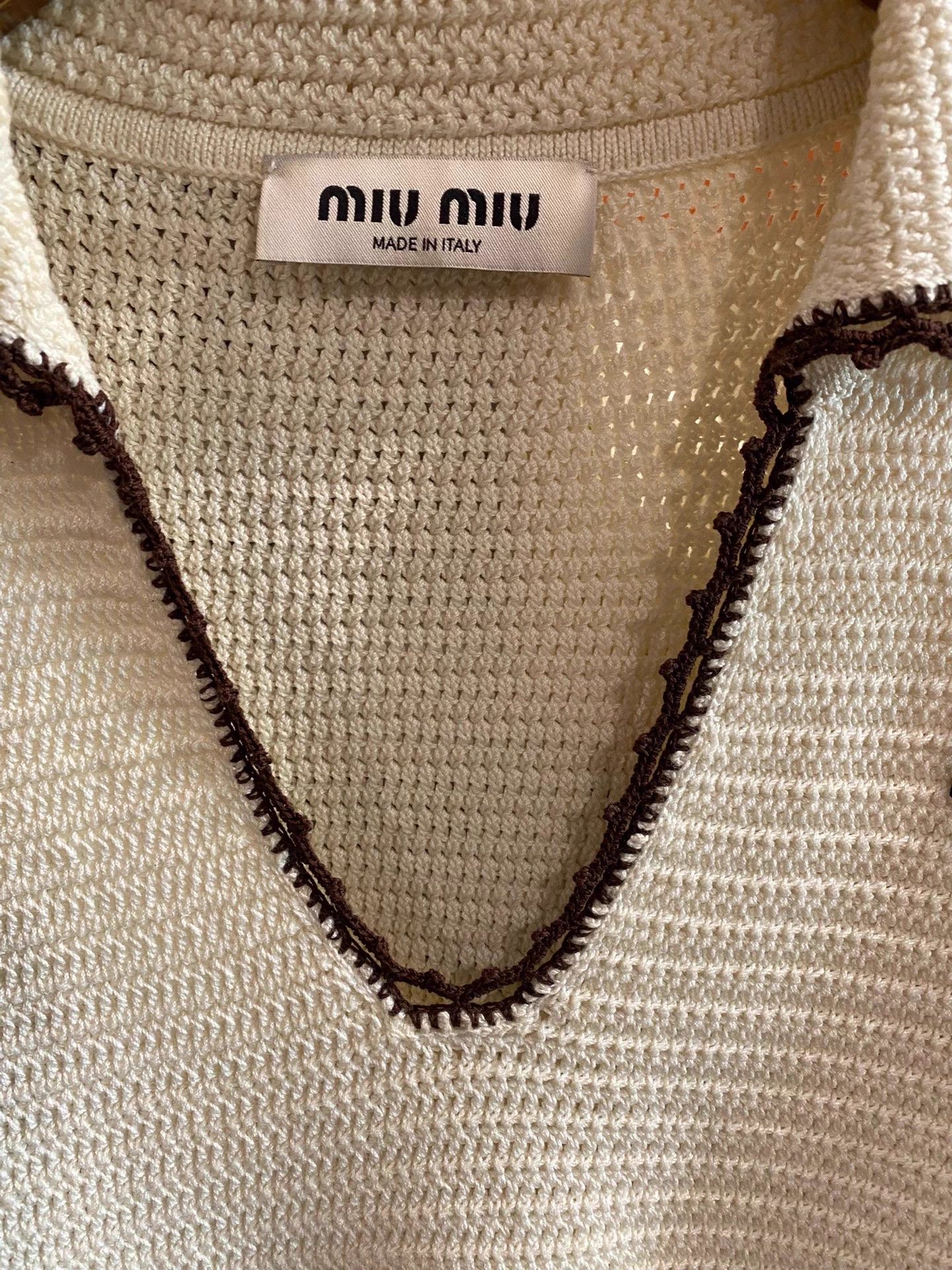 Miu Miu MIU MIU 24 Short-Sleeve DeepV MicroCut-Out 42 Size M / US 6-8 / IT 42-44 - 3 Thumbnail