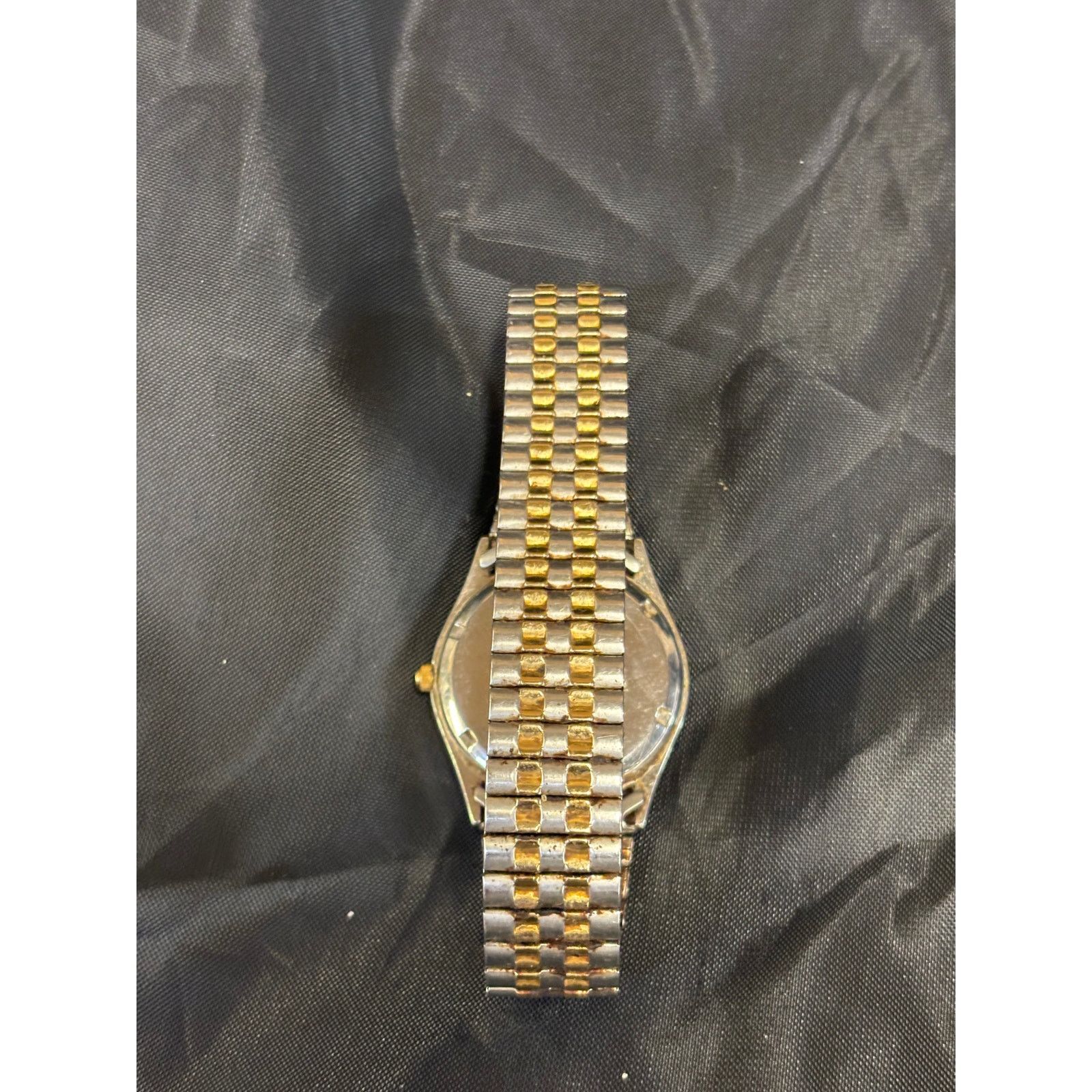 Citizen Vintage Citizen 1100-S63910 2-Tone Men’s Watch! New Battery! Size ONE SIZE - 7 Thumbnail