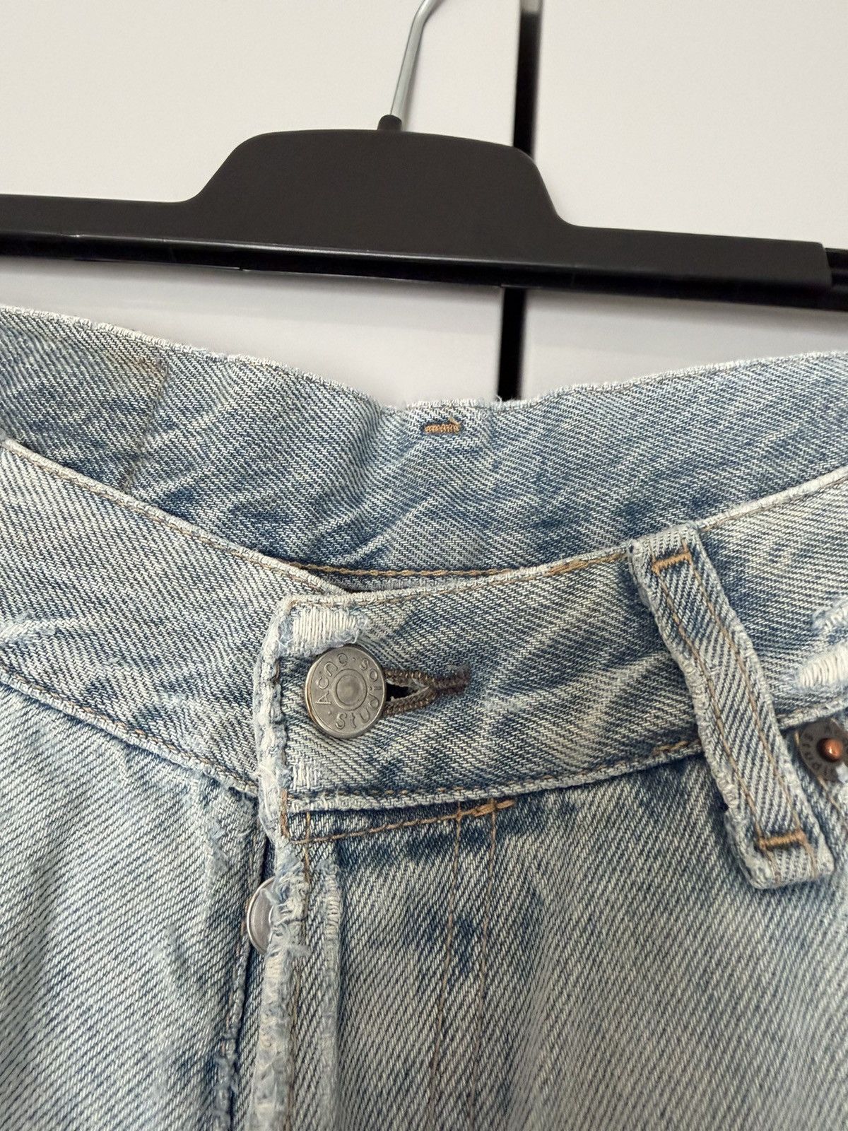 Acne Studios Acne Studios 2023M FN Delta trashed distressed denim pants Size US 29 - 7 Thumbnail