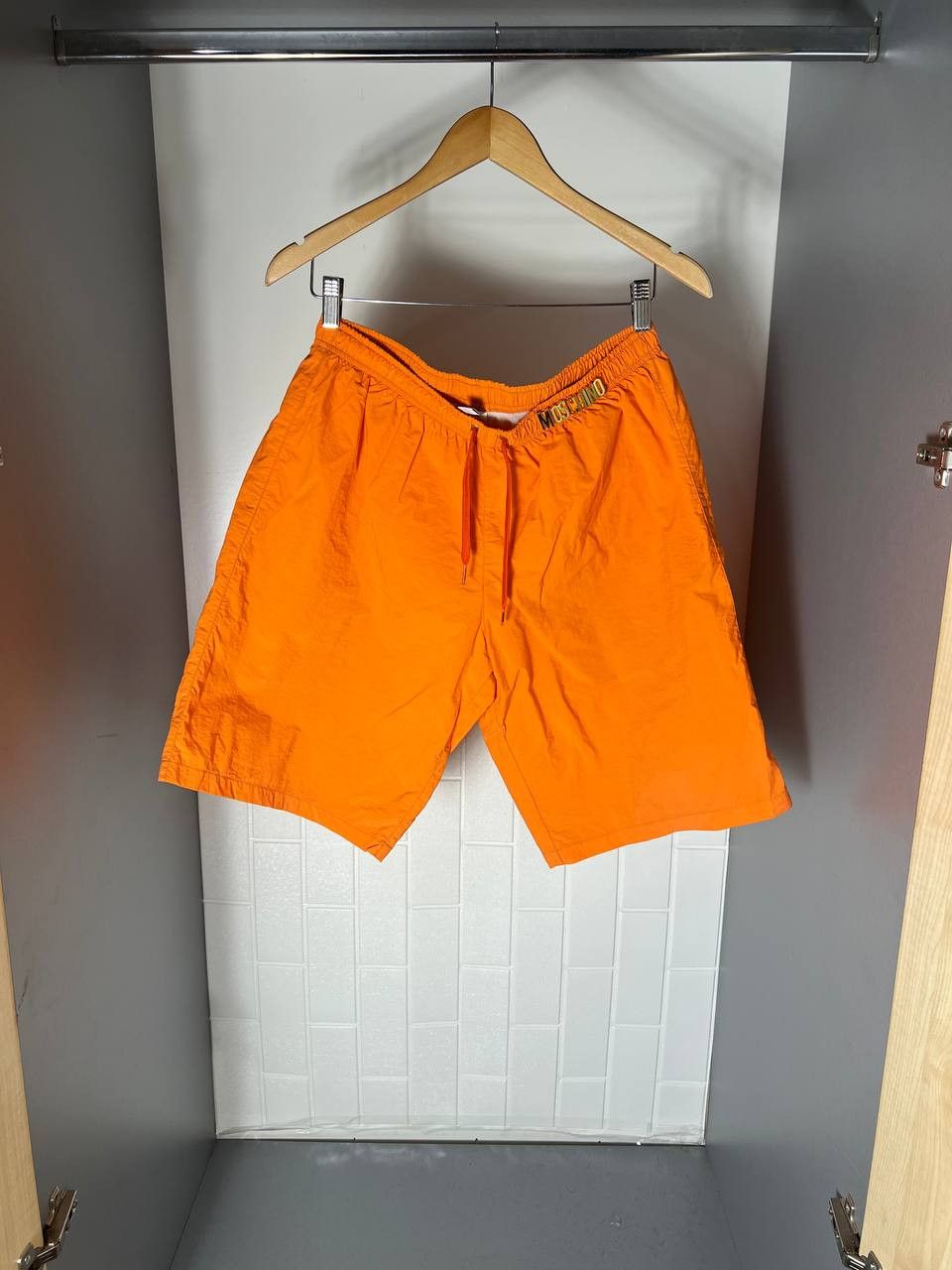 Moschino VINTAGE LOVE MOSCHINO NYLON ITALIAN DESIGNER CASU SHORTS Y2K Size US 36 / EU 52 - 1 Thumbnail