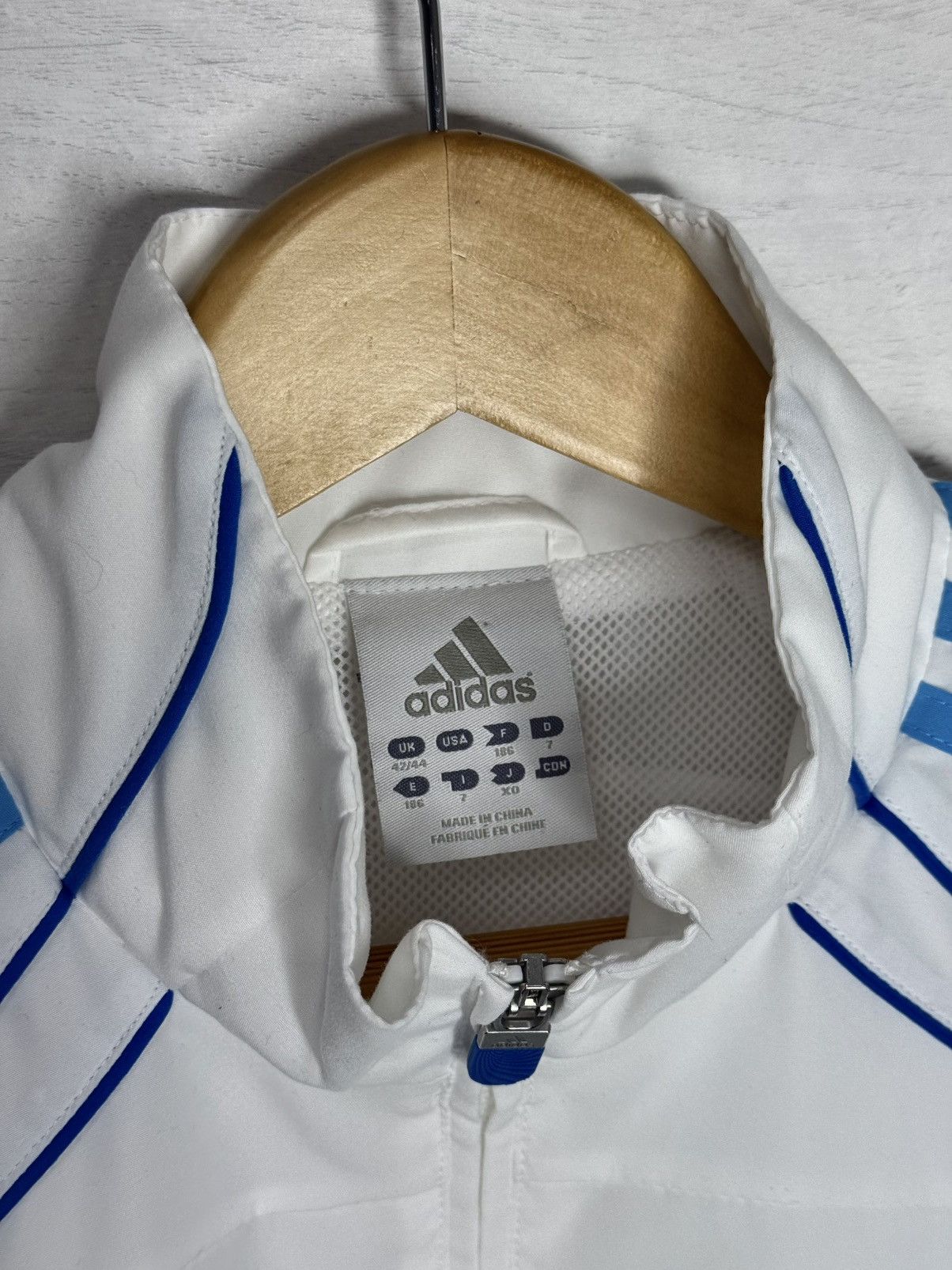 Adidas VINTAGE Adidas Olympique Marseille Tracksuit Football Soccer Size US L / EU 52-54 / 3 - 7 Thumbnail